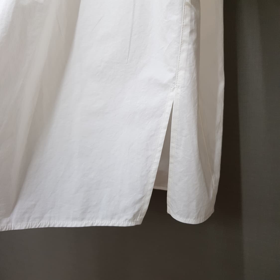 한섬 시스템 2025 백버튼 베이비돌 블라우스 82-94-160사이즈 상품이미지5