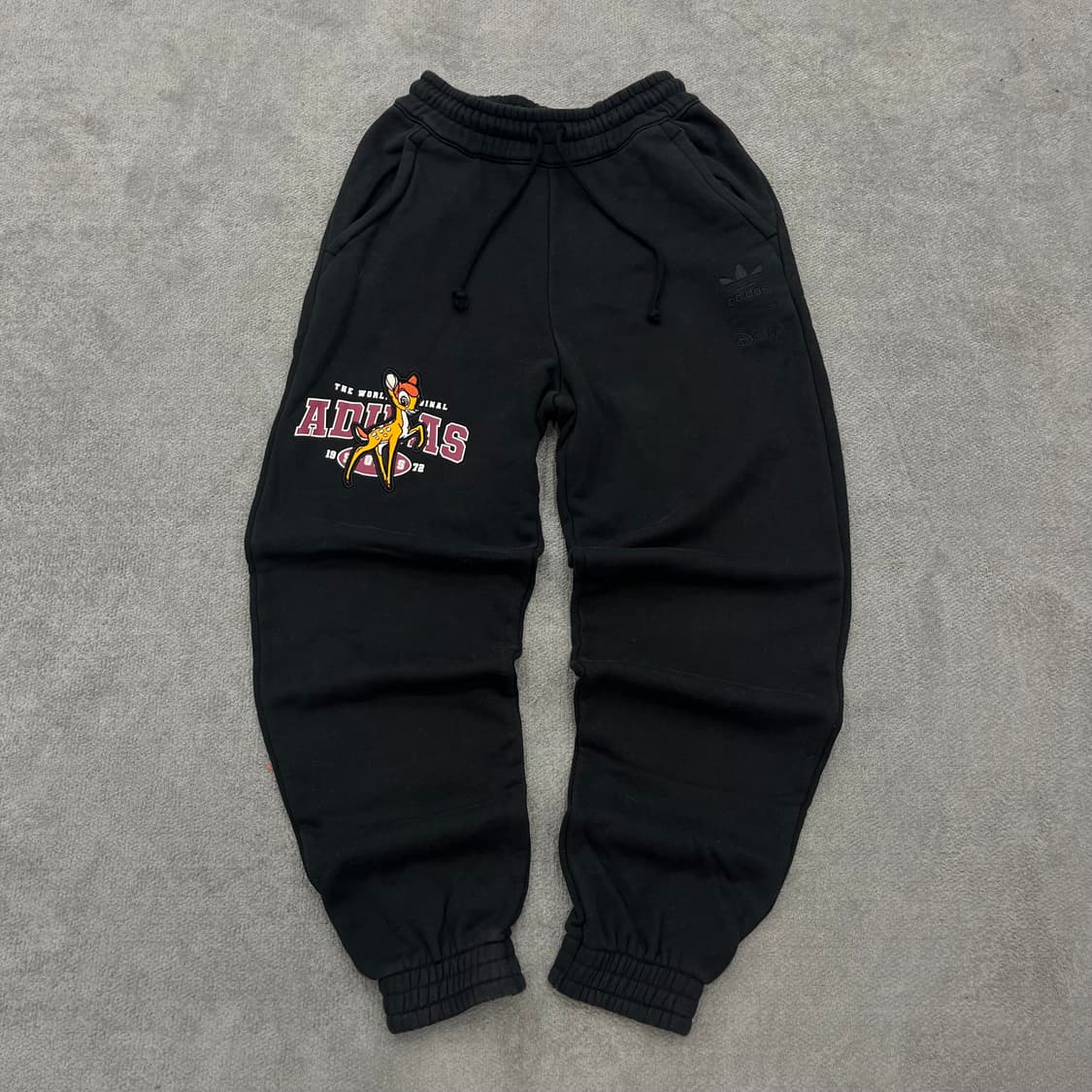 S 아디다스 X 디즈니 밤비 스웻팬츠 상품이미지1