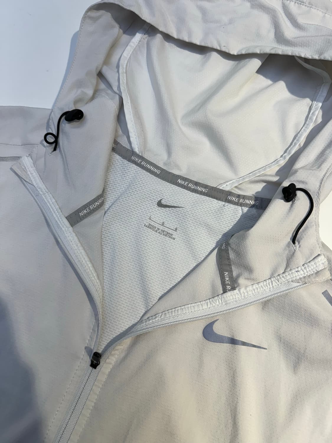 NIKE 패커블 바람막이 상품이미지2