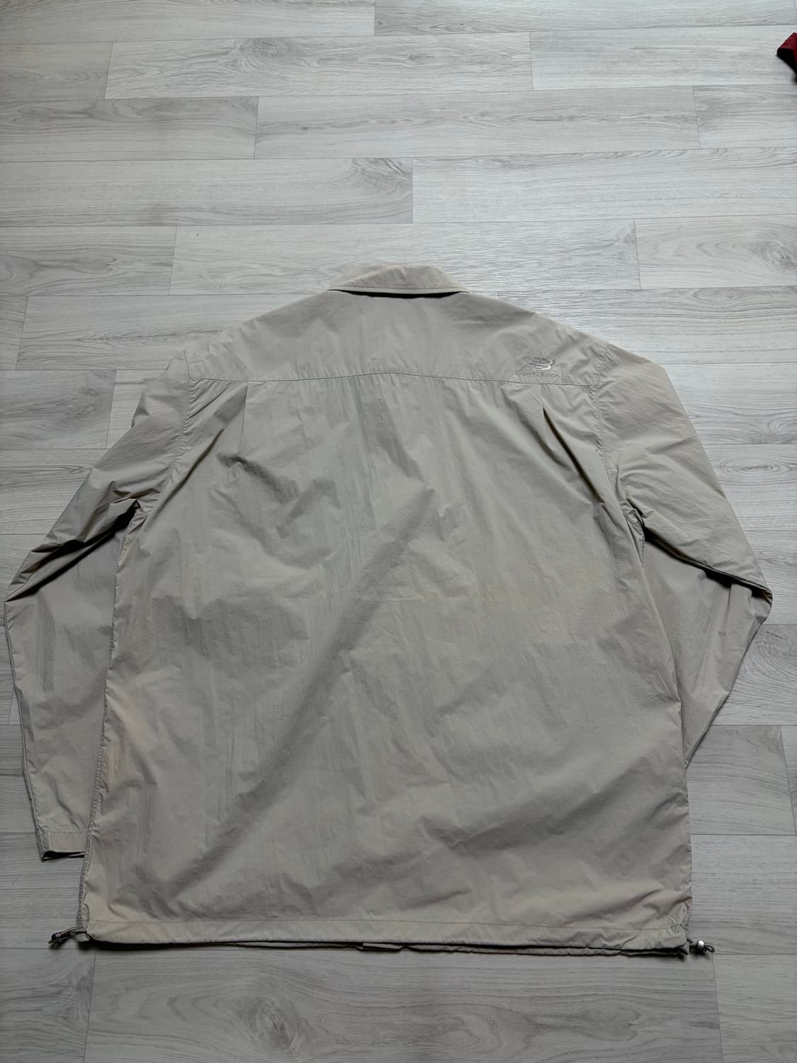 뉴발란스x호텔990 엔지니어드 1PK 셔츠 베이지 L사이즈 판매 상품이미지4