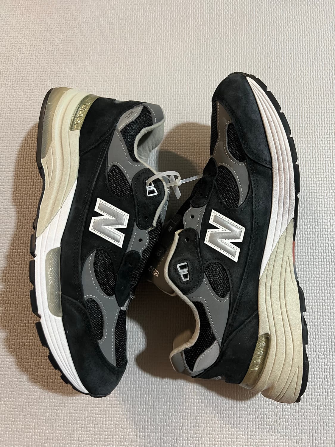 뉴발란스 992  상품이미지3