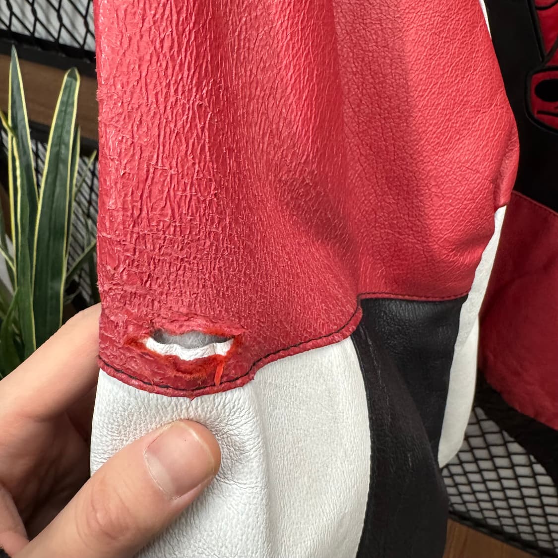 90s PRO PLAYER X 시카고불스 레더자켓 컬럭블록 화이트 레드 상품이미지10