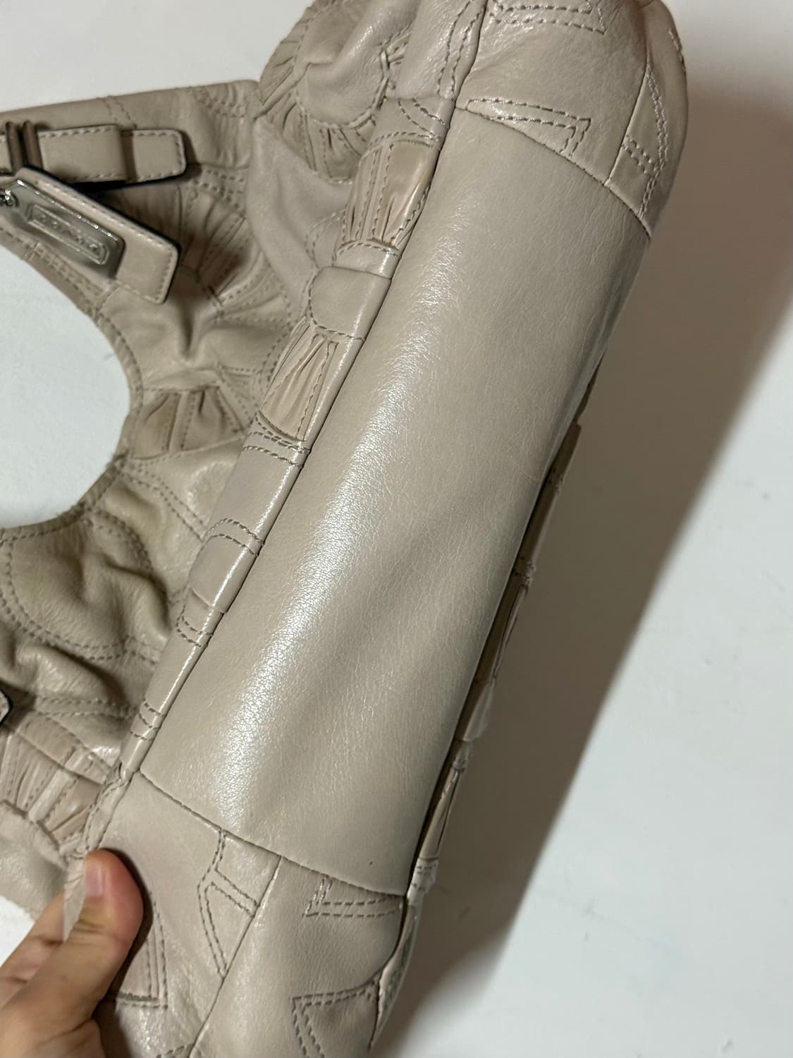 🤍정품 코치 Y2K 패치워크 레더 호보백 숄더백 크림베이지 상품이미지6