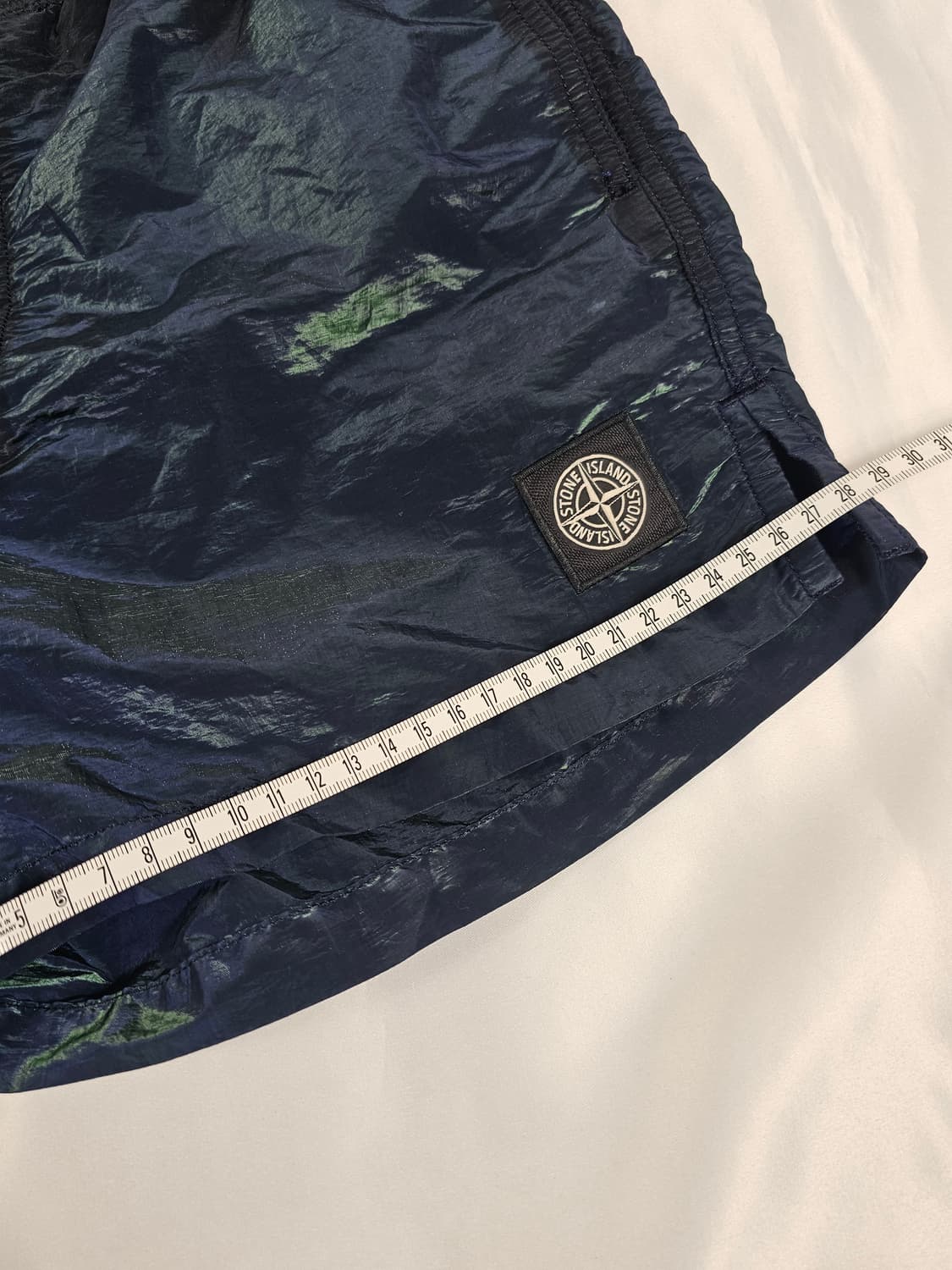 스톤아일랜드나일론메탈쇼츠 상품이미지7