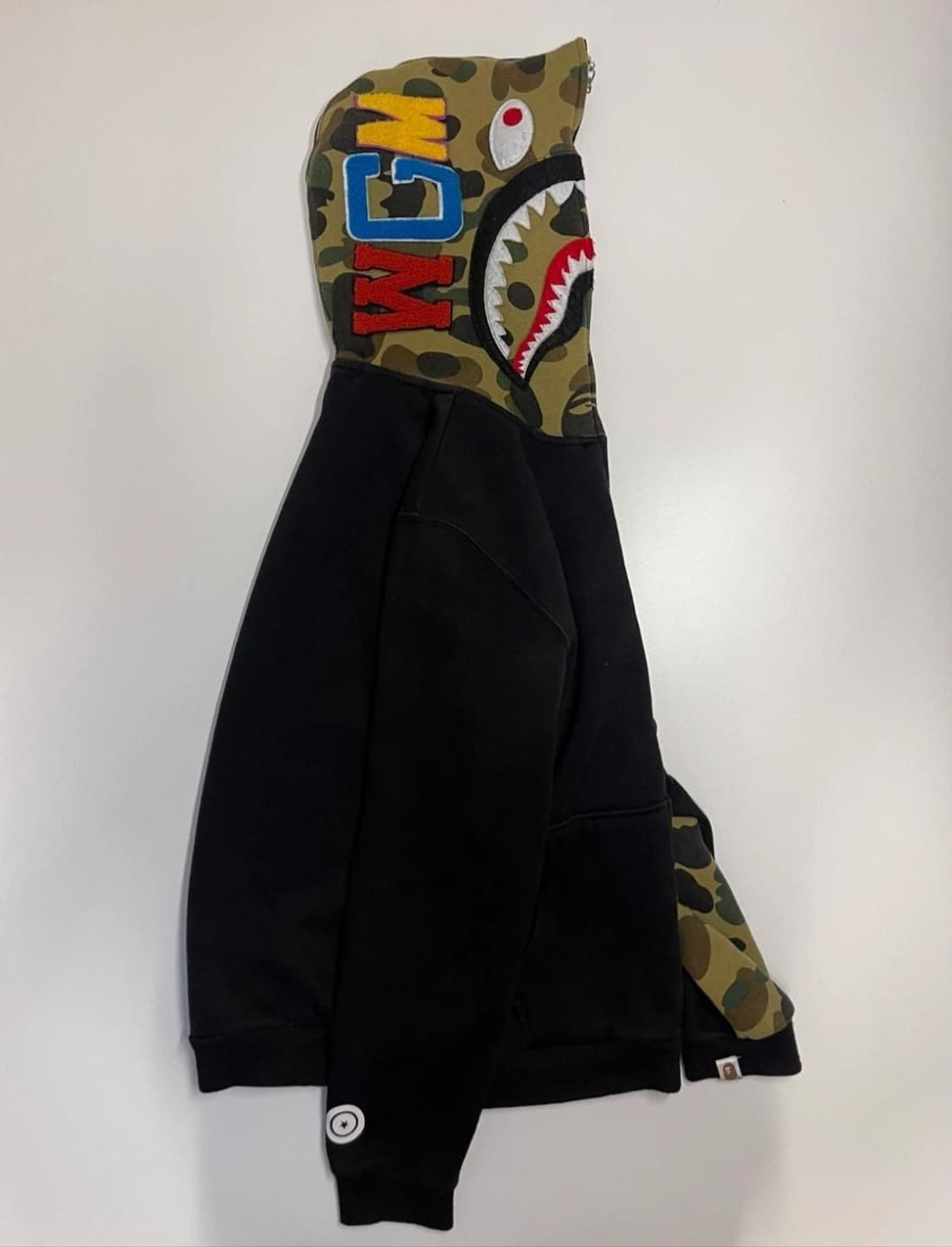 베이프 샤크 후드집업 싸게 처분함 상품이미지2