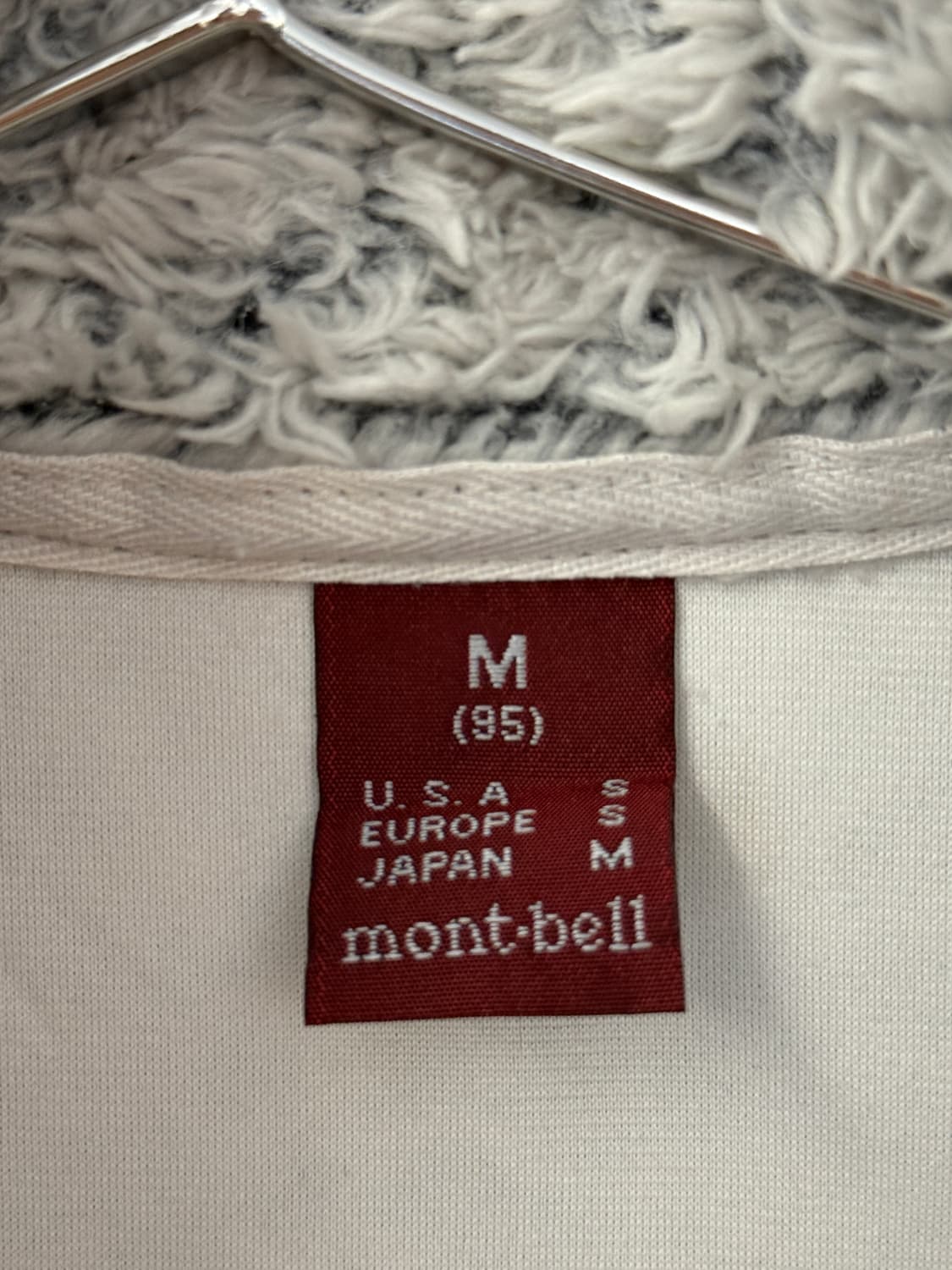 🏔️ mont-bell 플러피 보아 플리스 자켓 상품이미지3