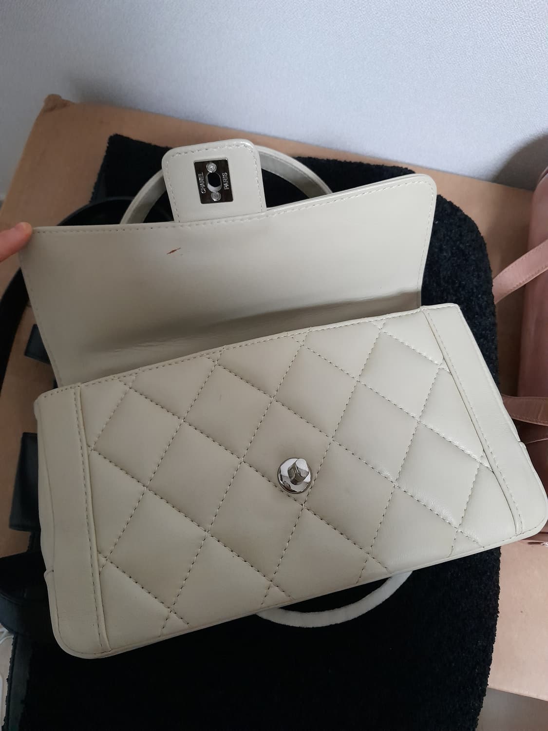 샤넬 빈티지 플랩백 아이보리 상품이미지5