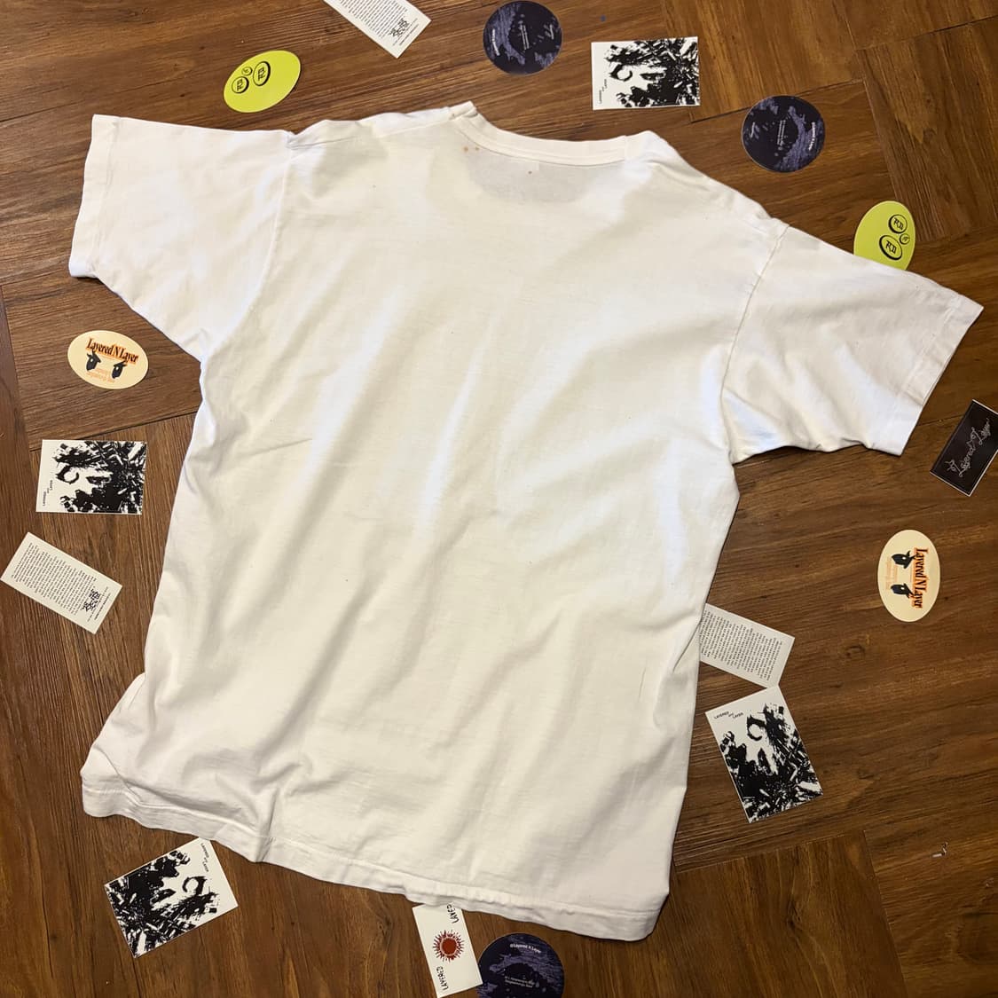 90s street full of cups 싱글스티치 티셔츠 상품이미지5