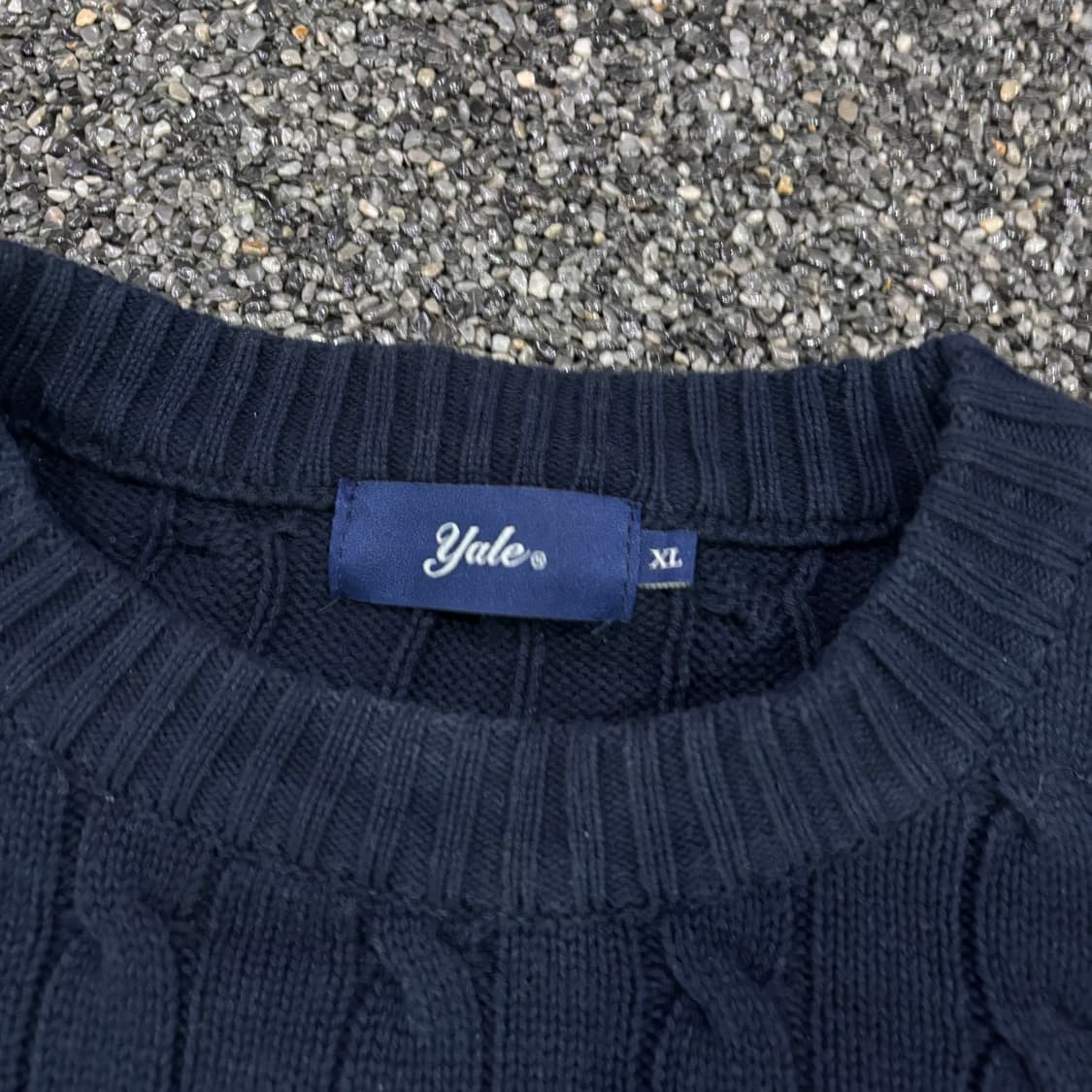 예일 네이비 케이블 니트 상품이미지3