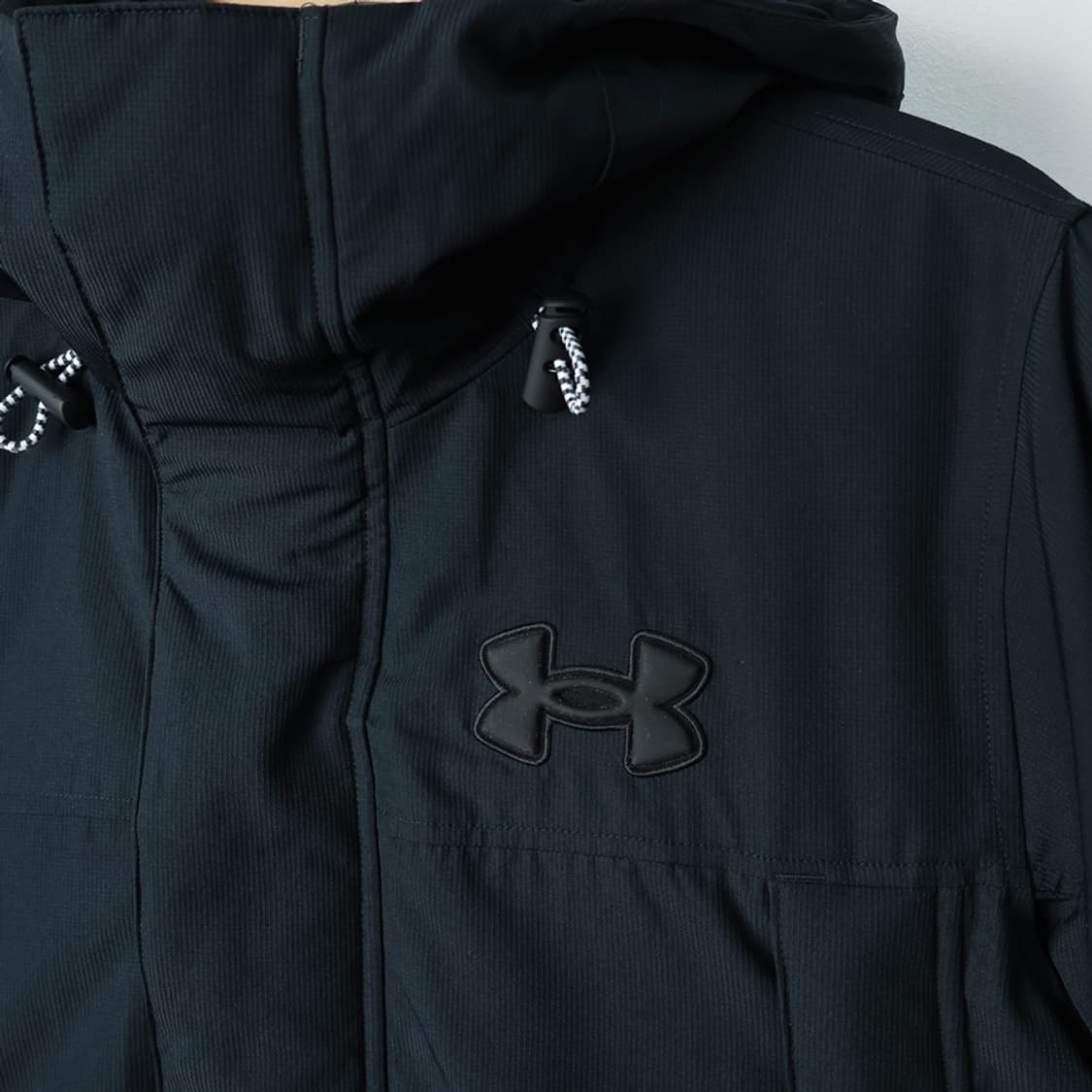 100/언더아머 락다운 점퍼 상품이미지3