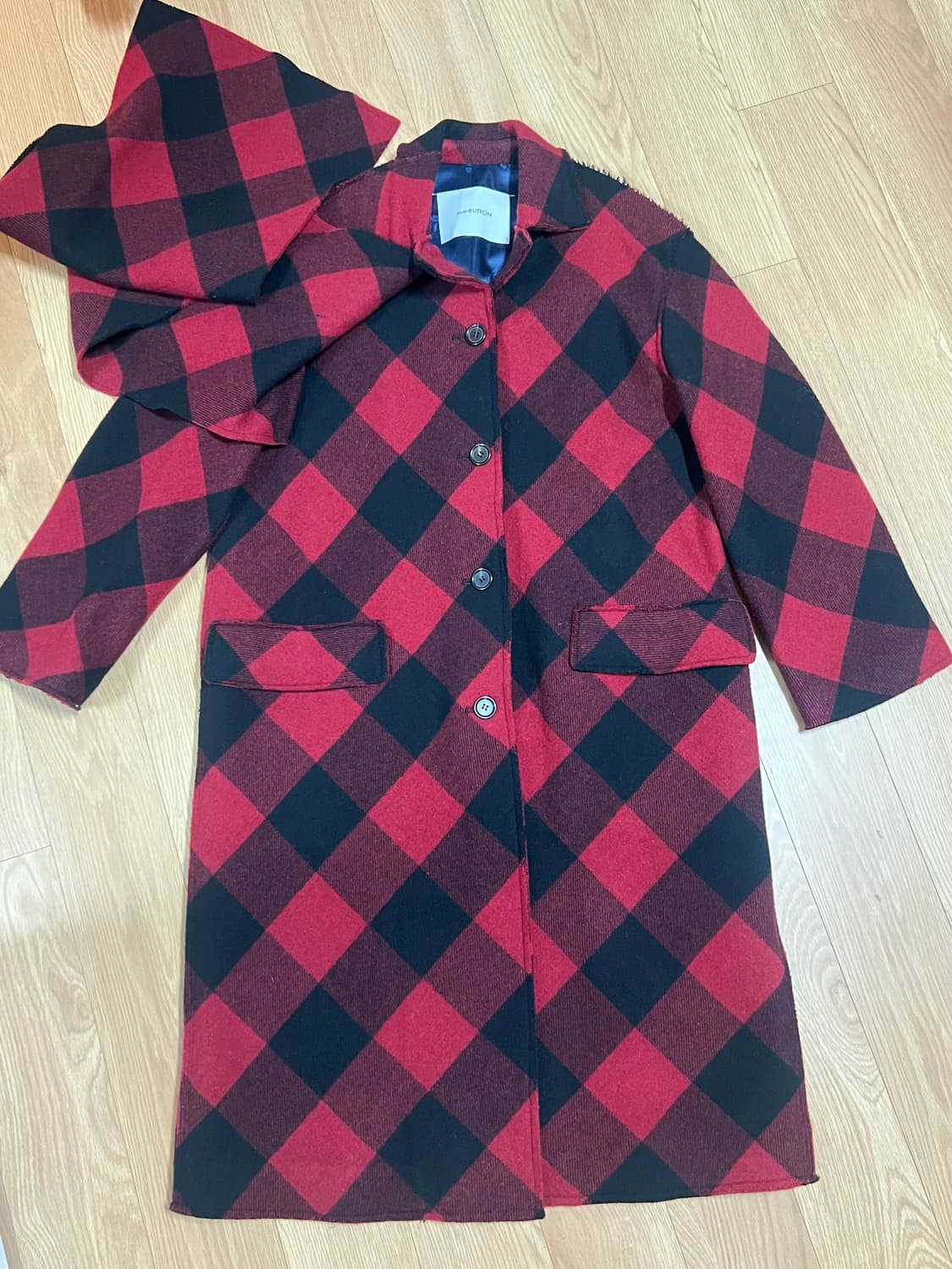 푸시버튼 머플러 울코트 상품이미지1