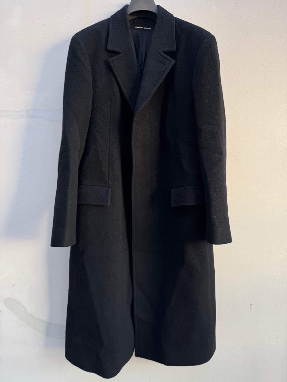 콰이단 에디션 브러쉬드 울 오버사이즈 코트  마리아노 아워레가시 프라다 상품이미지2