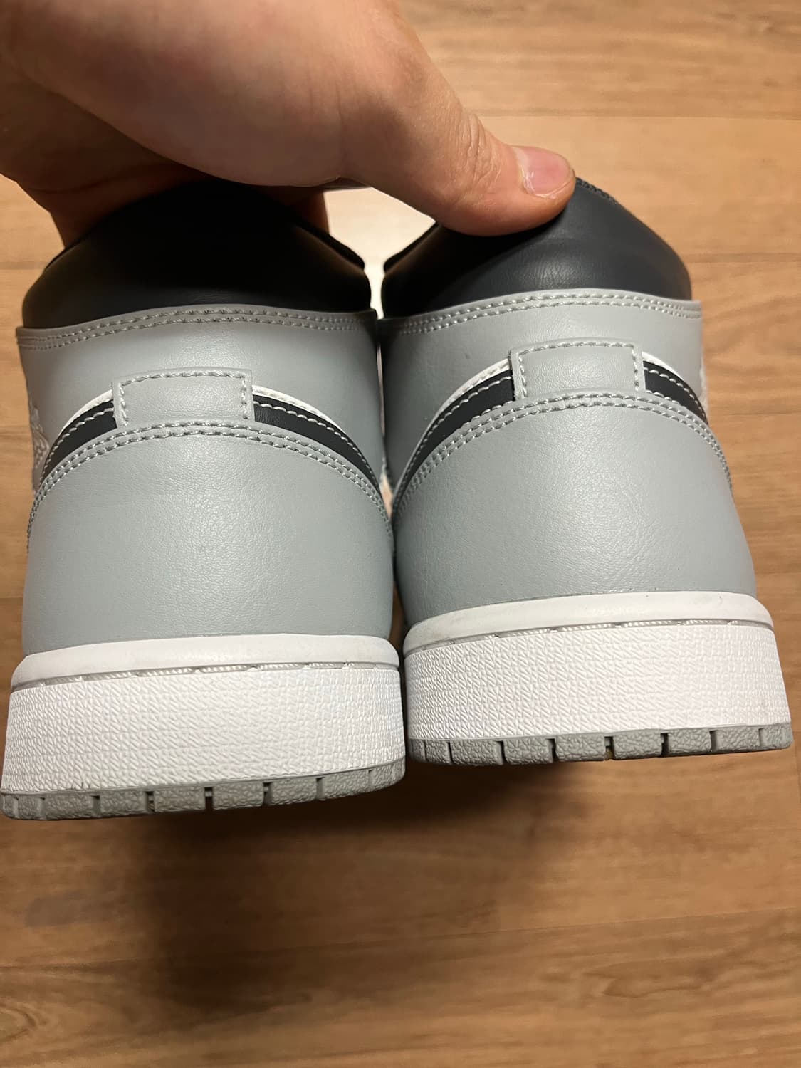 조던1 미드 그레이 상품이미지4