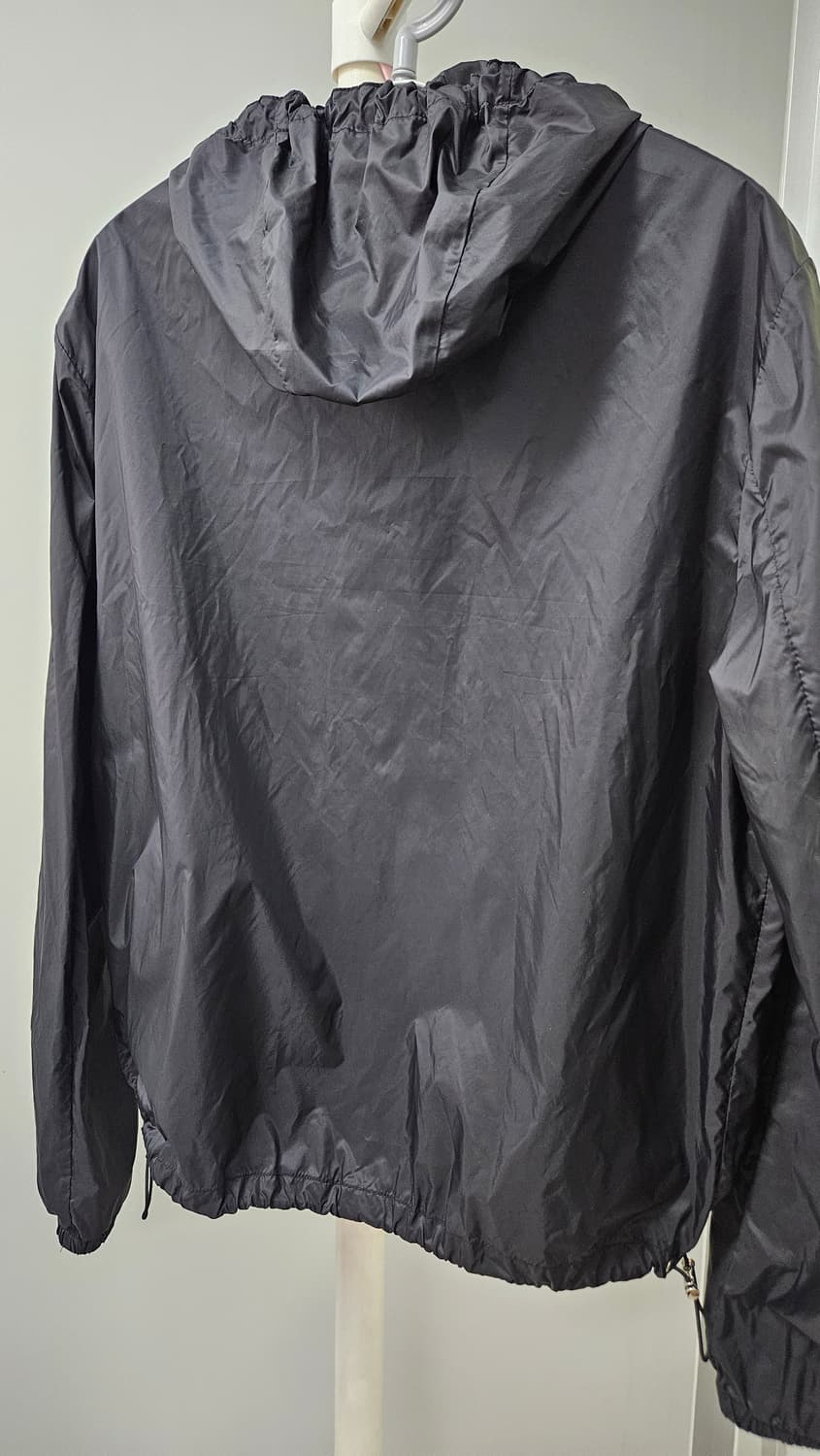 산드로 경량 나일론 후드 바람막이점퍼(M) 상품이미지2