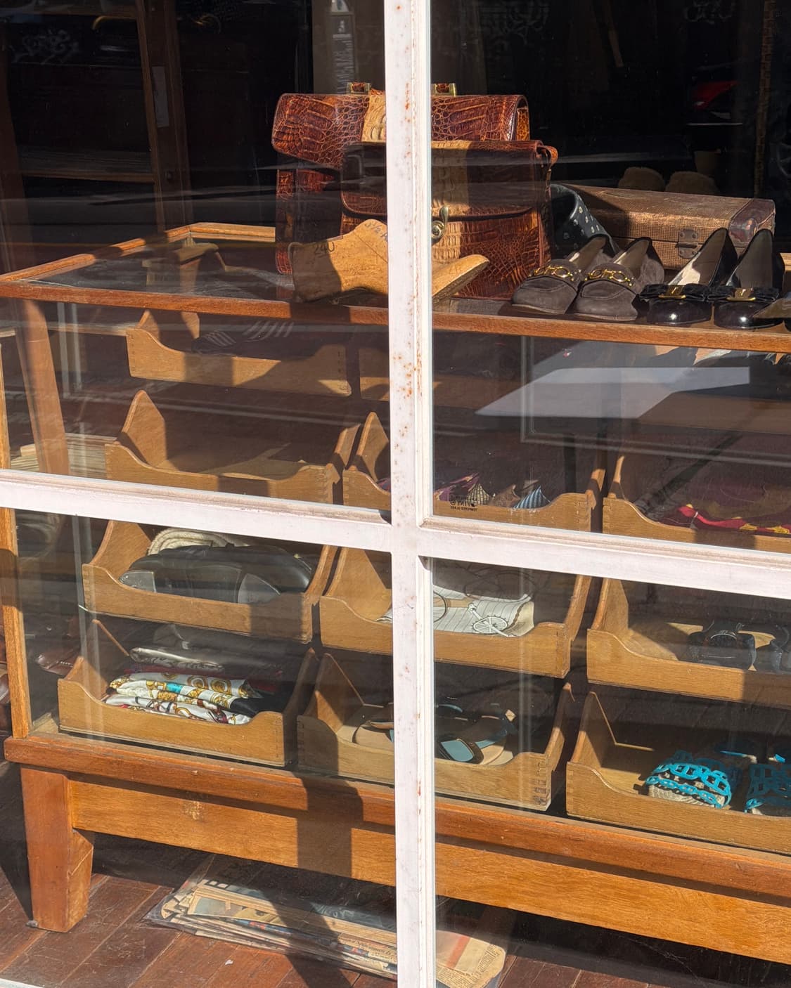 빈티지 소품 영국 엔틱 하버데셔리 진열장 상품이미지2