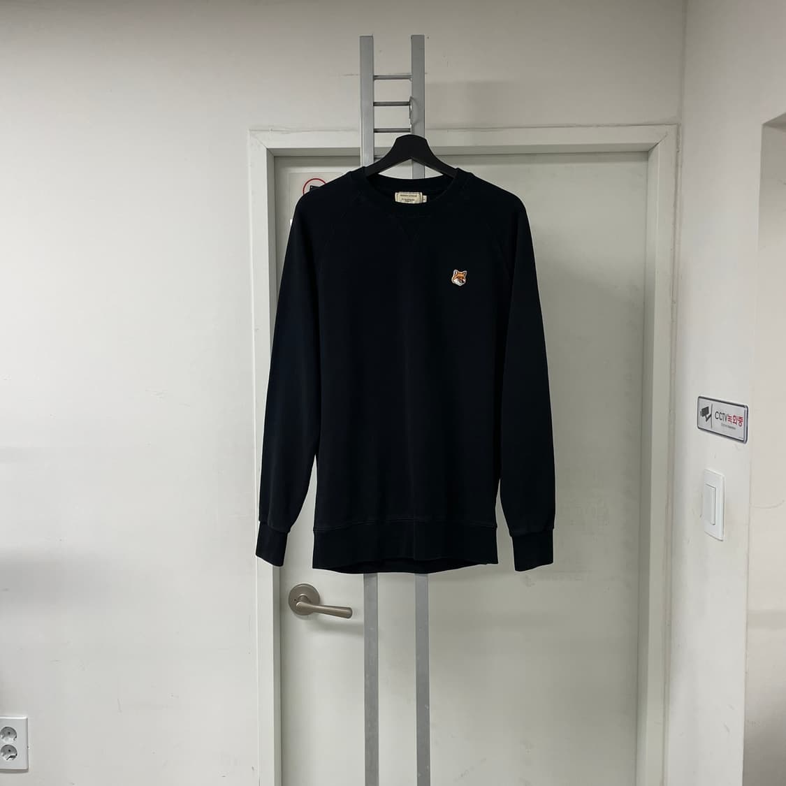 메종키츠네 폭스 블랙 맨투맨 L 상품이미지1