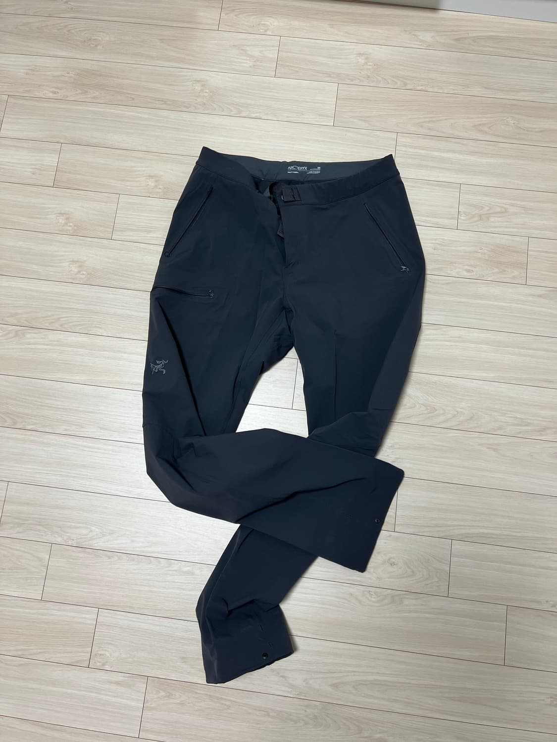 아크테릭스 감마 팬츠 상품이미지1