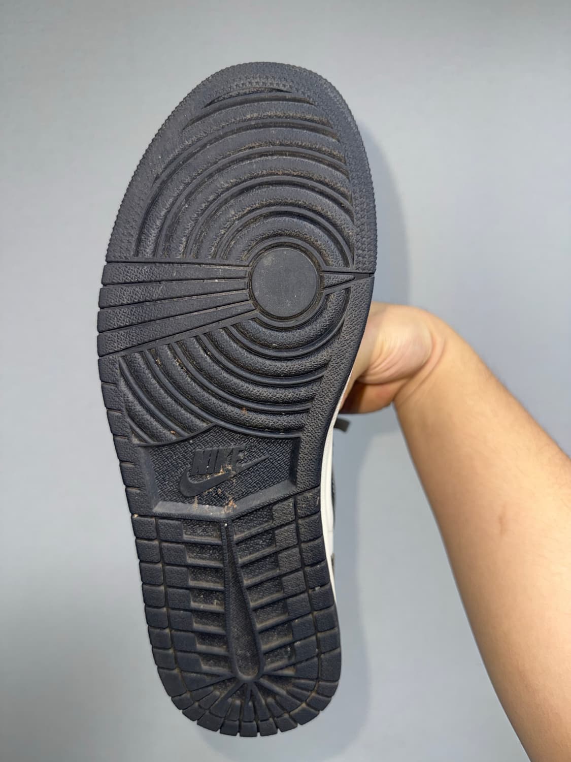 조던 1 레트로 하이 OG 블랙 모카 280 사이즈 상품이미지3