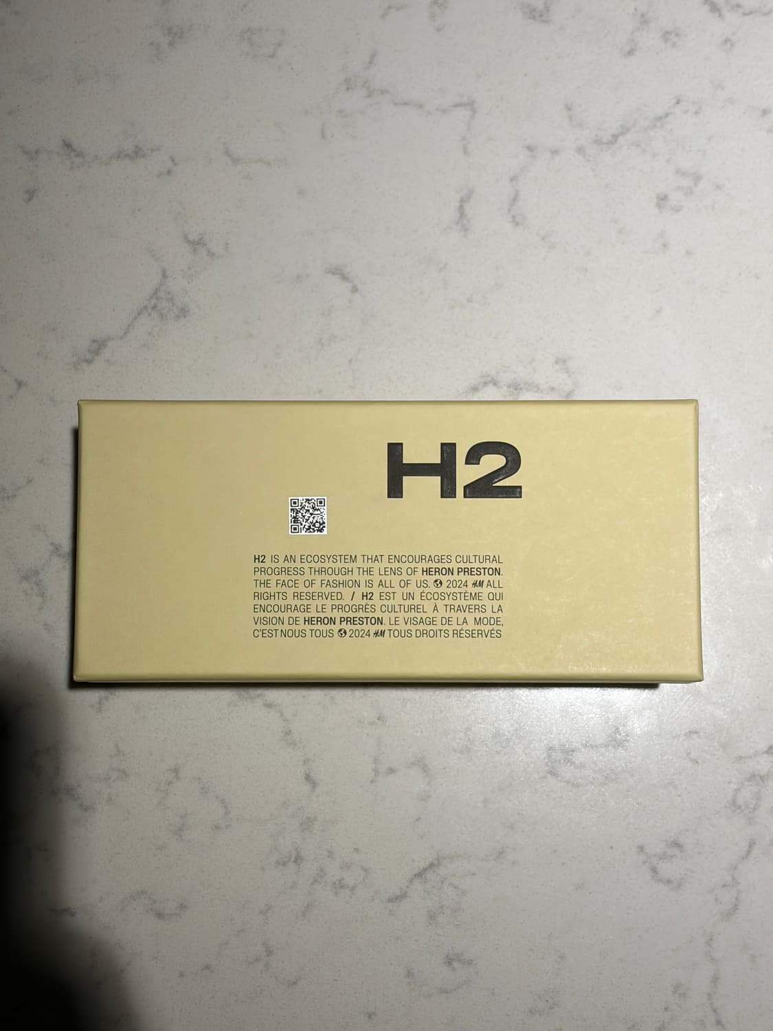 에이치앤엠 H2 헤론 프레스톤 오벌 선글라스 화이트 상품이미지3