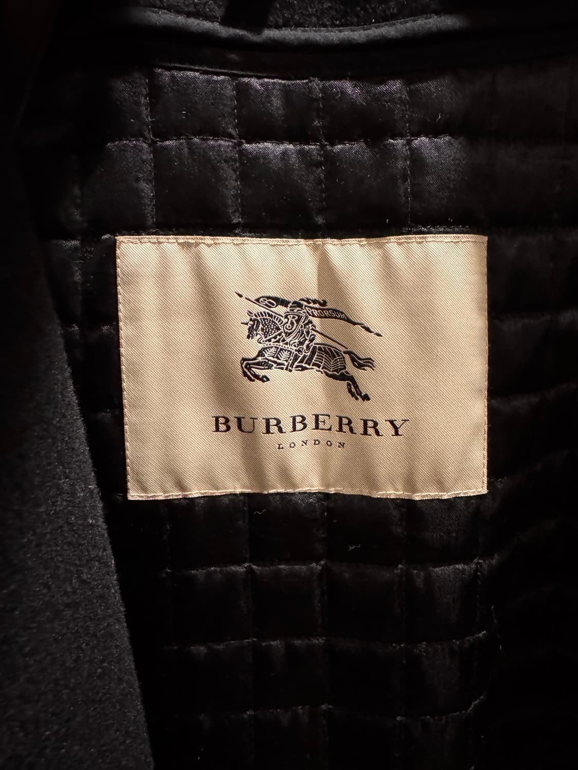 (정품) 내외피 2중 버버리 블랙 울 캐시미어 한파 코트 50R 사이즈 상품이미지7