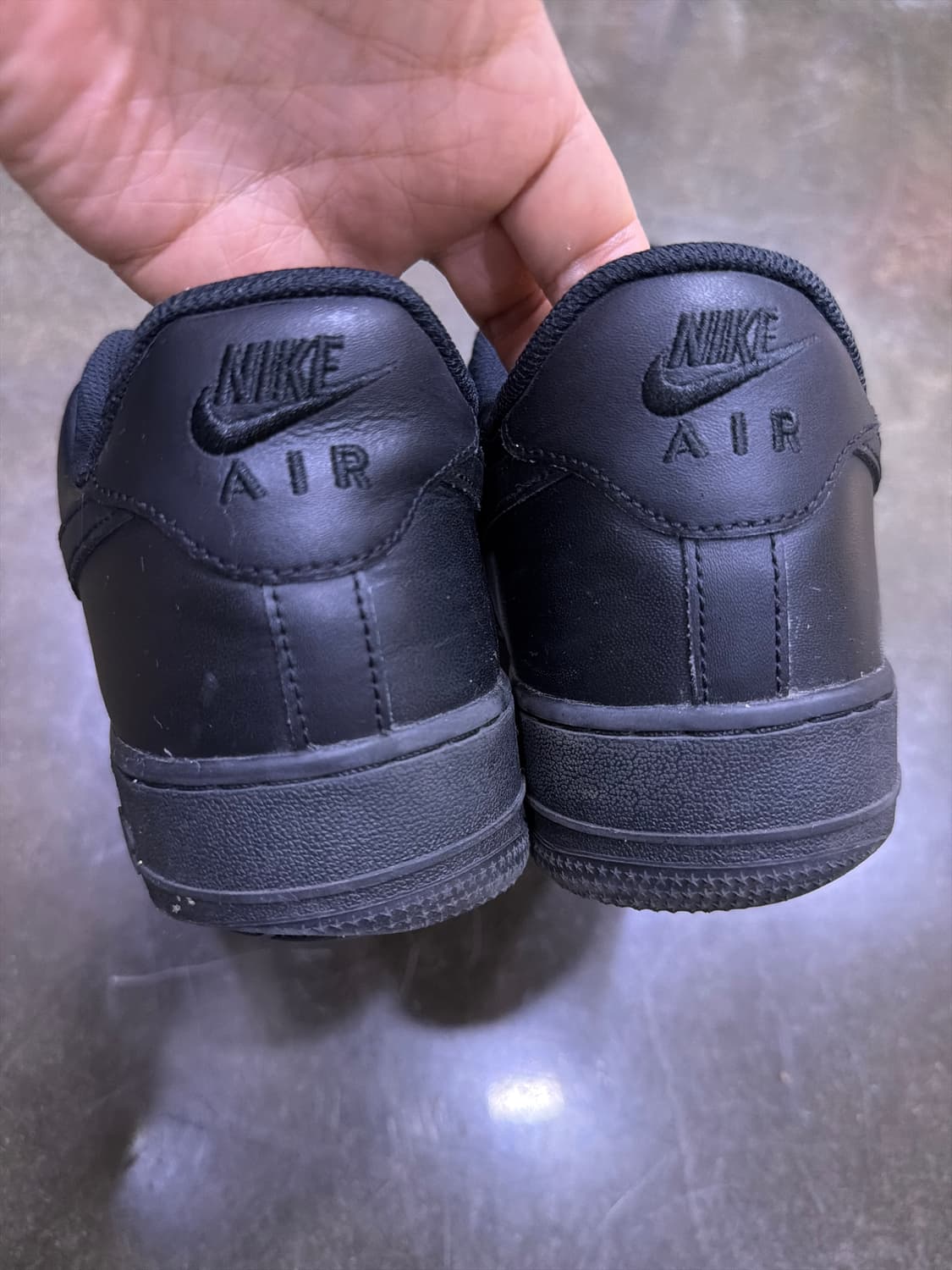 나이키 에어포스 1 07 트리플블랙 로우 280 상품이미지7