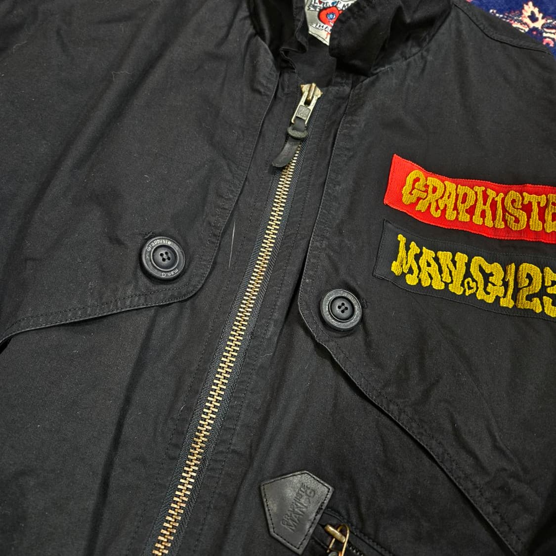 그라피스트만지 패치드 워싱 야상
Free size
 상품이미지4