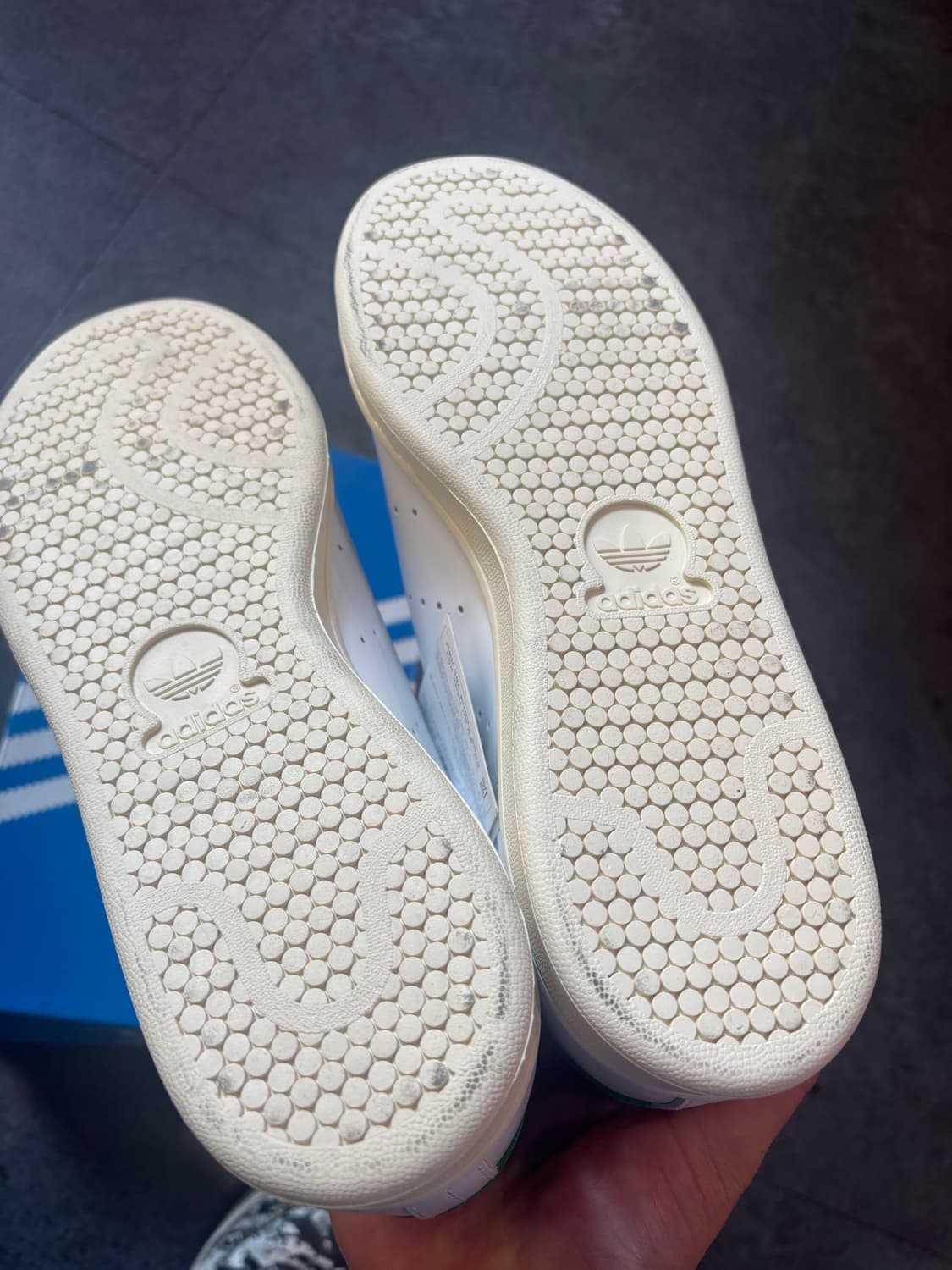 아디다스 스탠 스미스 CF 니고 상품이미지4