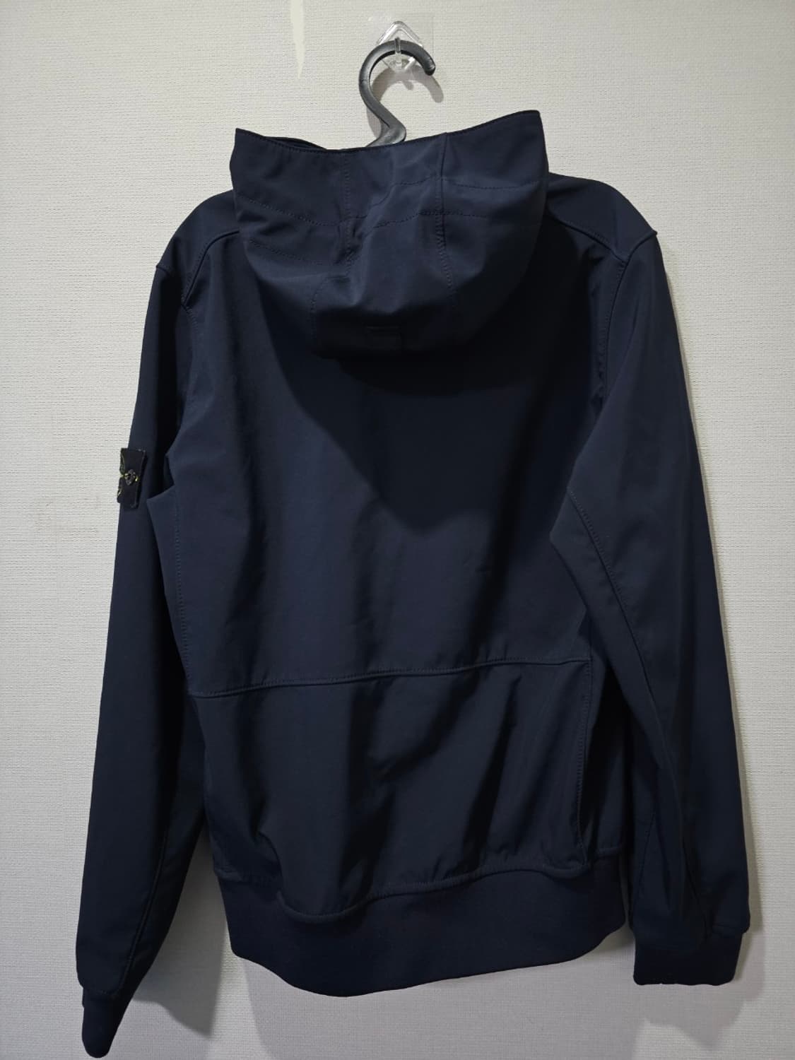 정품 스톤아일랜드 소프트 쉘 후드 자켓 95/M 상품이미지3