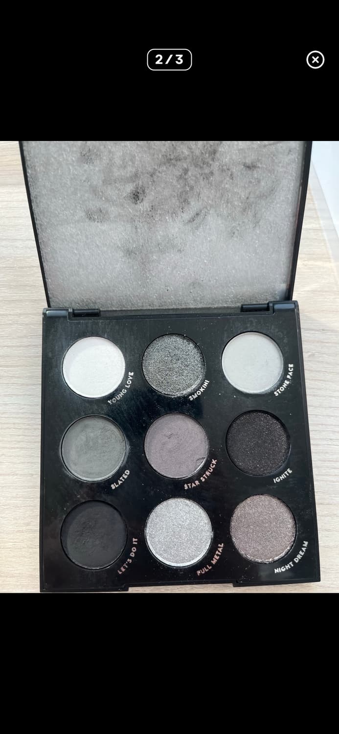 회색 아이섀도우 팔레트 상품이미지1