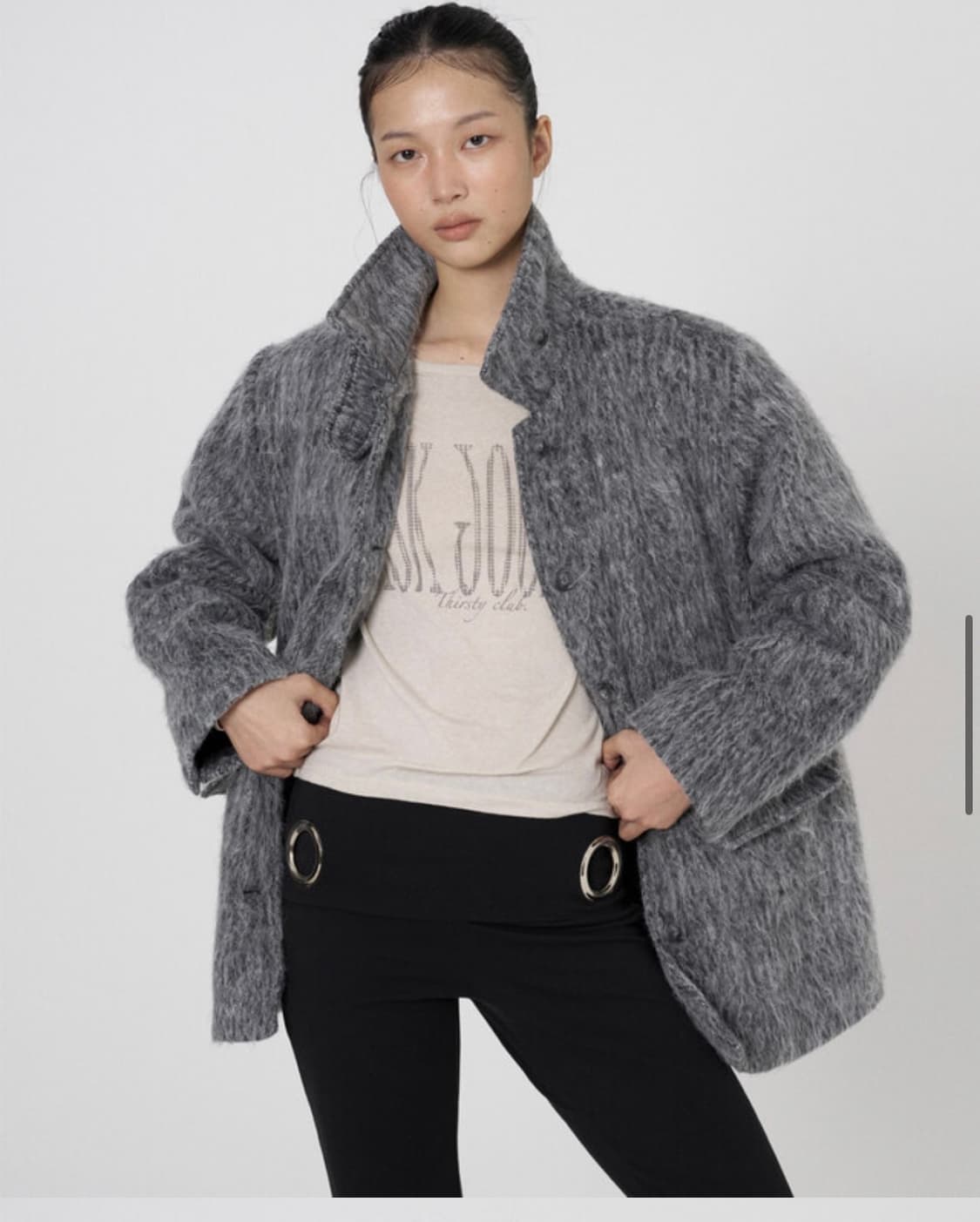 떨스티클럽  Hairy fur half coat (3온스) 하프 코트 상품이미지2