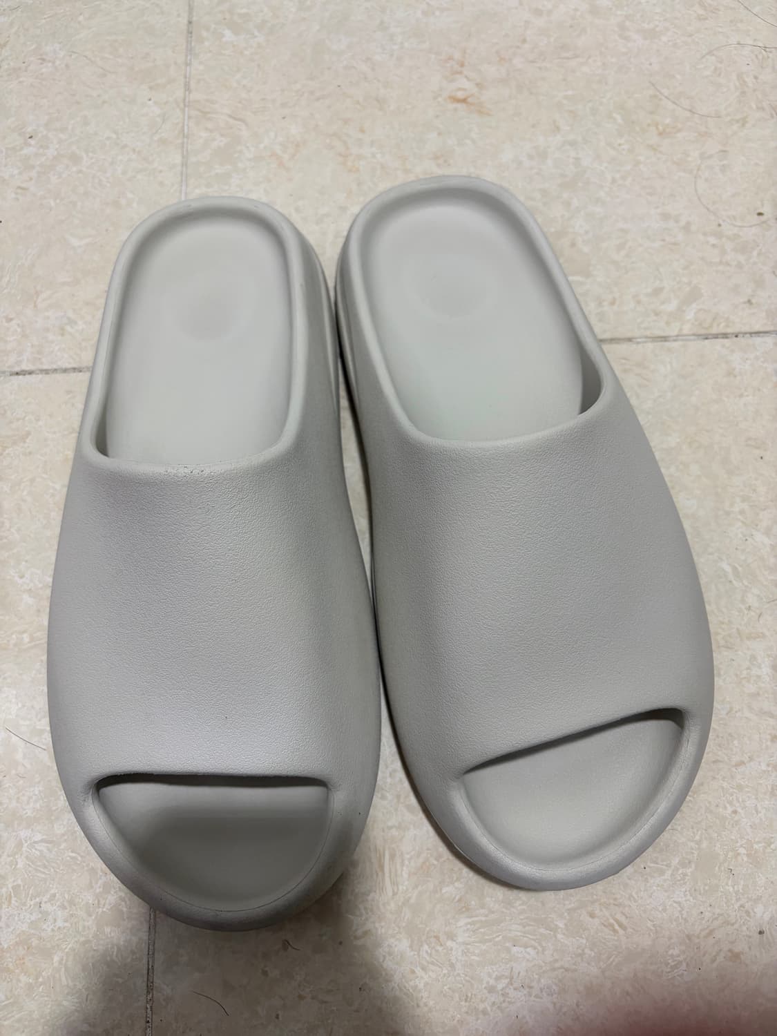 Yeezy slide us12 상품이미지2