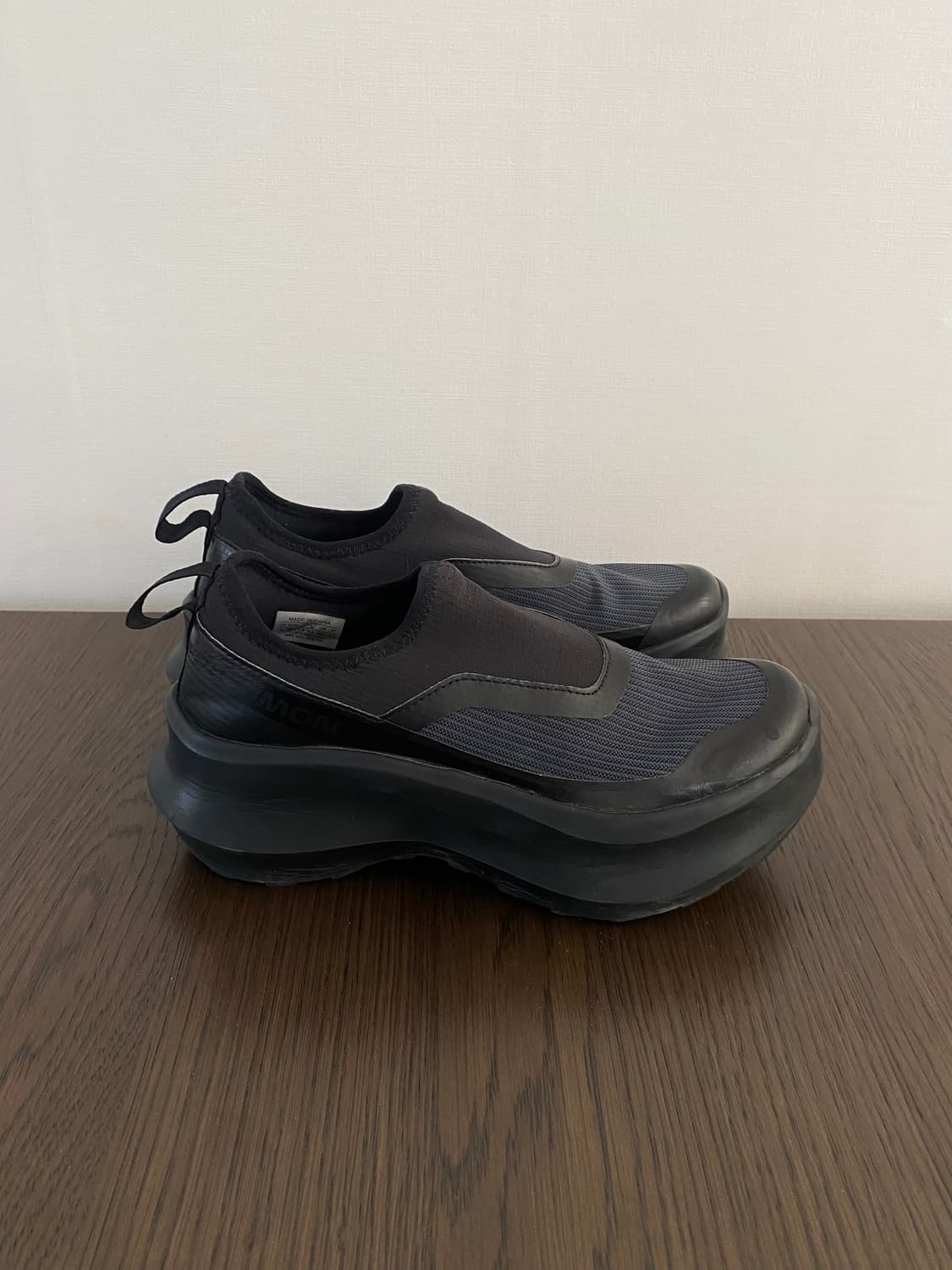 살로몬 X 꼼데가르송 슬립온 네이비 상품이미지3