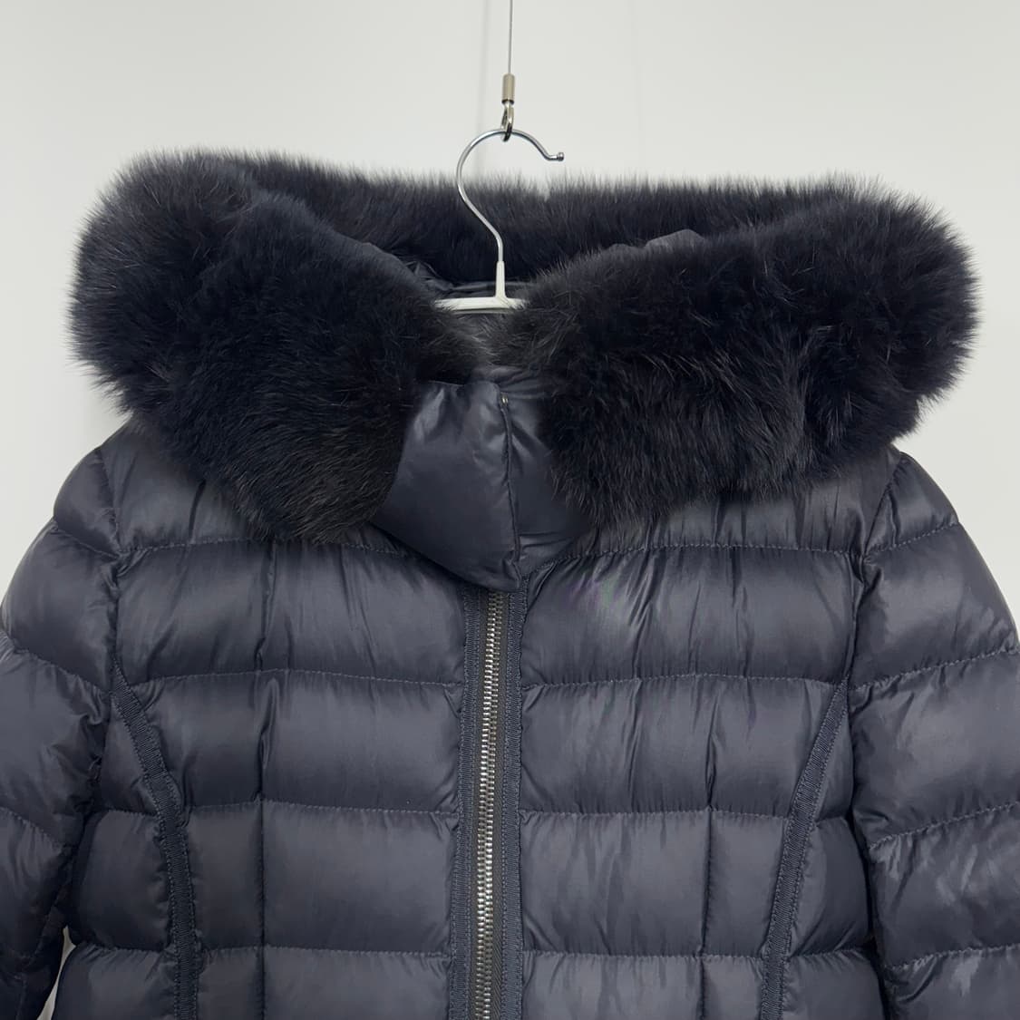 손정완 구스패딩 55사이즈, 폭스퍼 모자, 예쁘고 고급져요 상품이미지3