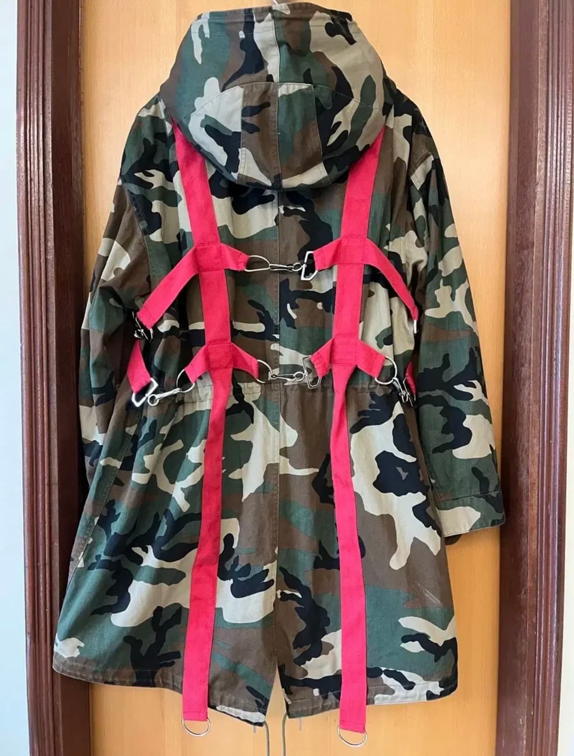 CELINE 23ss HARNESSES CAMOUFLAGE COAT 상품이미지3