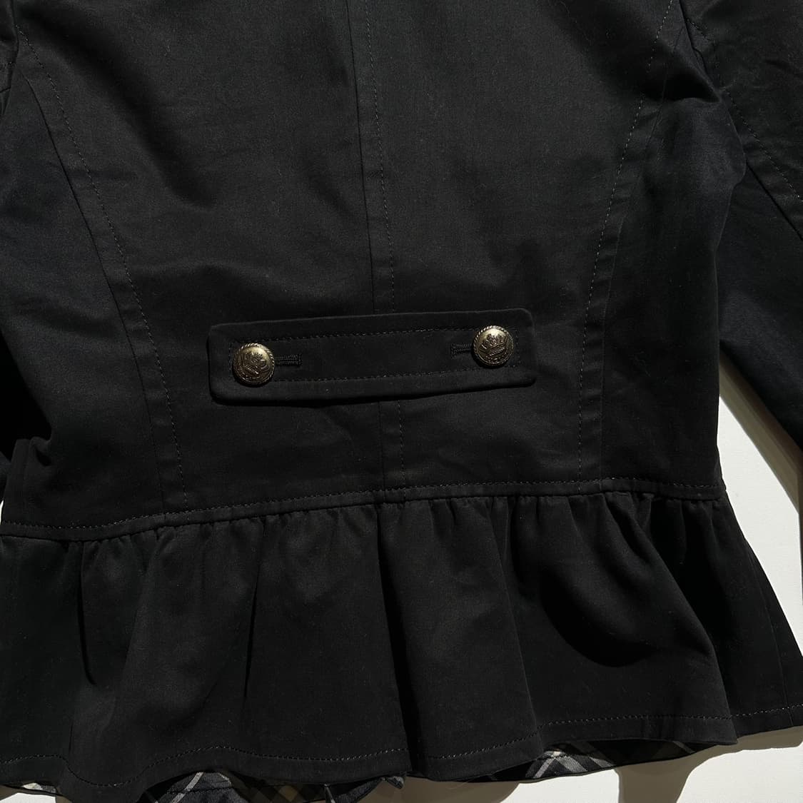 버버리 금장 로고 버튼 싱글 자켓 상품이미지6