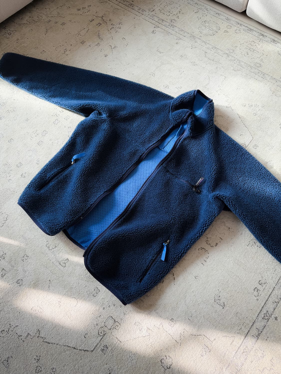 [L] 파타고니아 90s 베이비 레트로 딥파일 자켓 상품이미지3