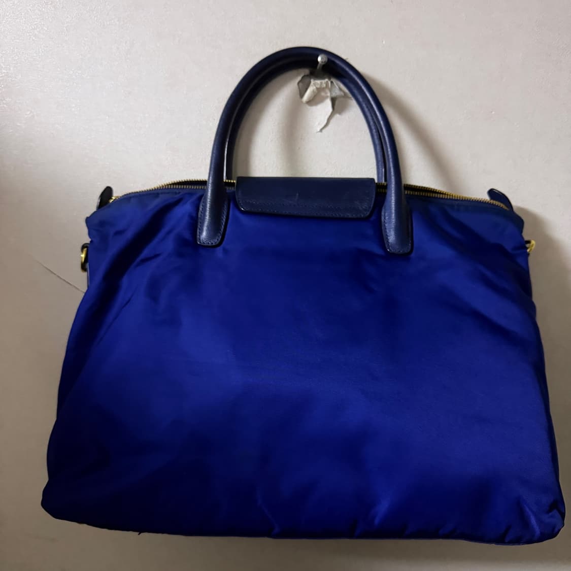 프라다 포코노 나일론 토트 블루 상품이미지3