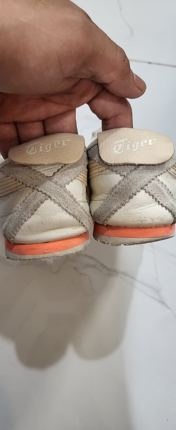 오니츠카 타이거 스니커즈 245 상품이미지3