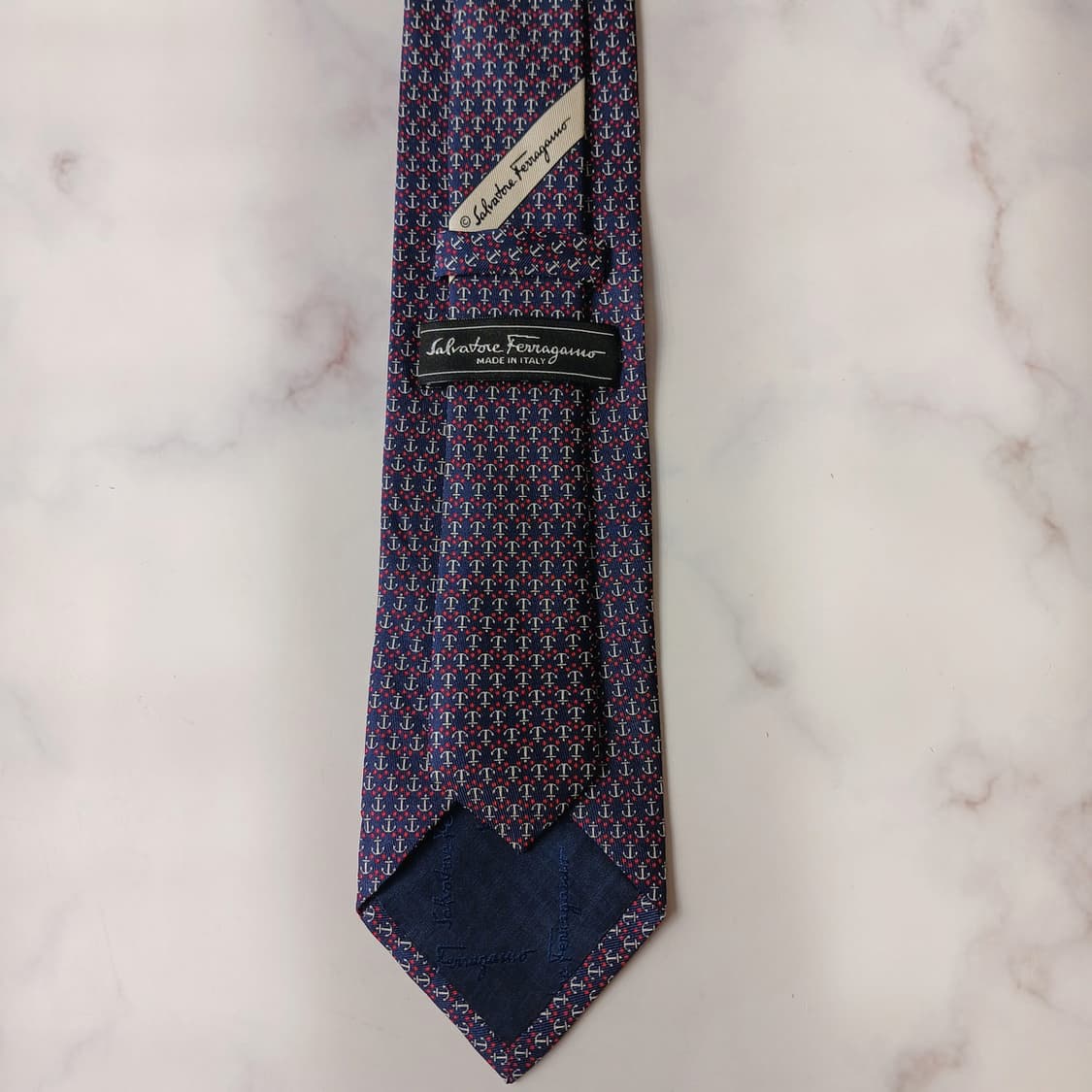 살바토레 페라가모 실크 앵커 패턴 넥타이 8.1cm S~A+등급 E724 상품이미지6