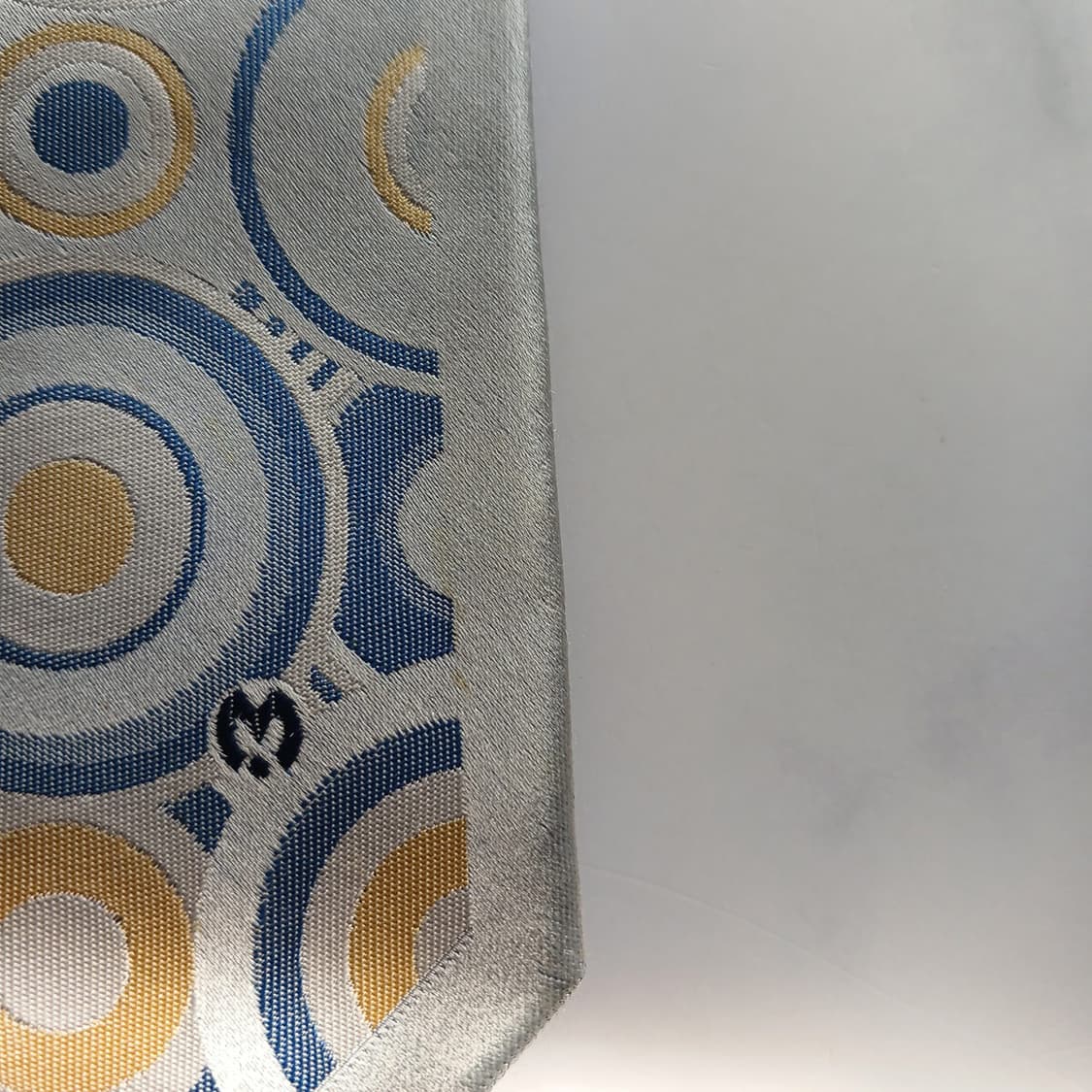 밀라숀 실크 블루 서클 패턴 넥타이 9.5cm A~B등급 A18362
 상품이미지9