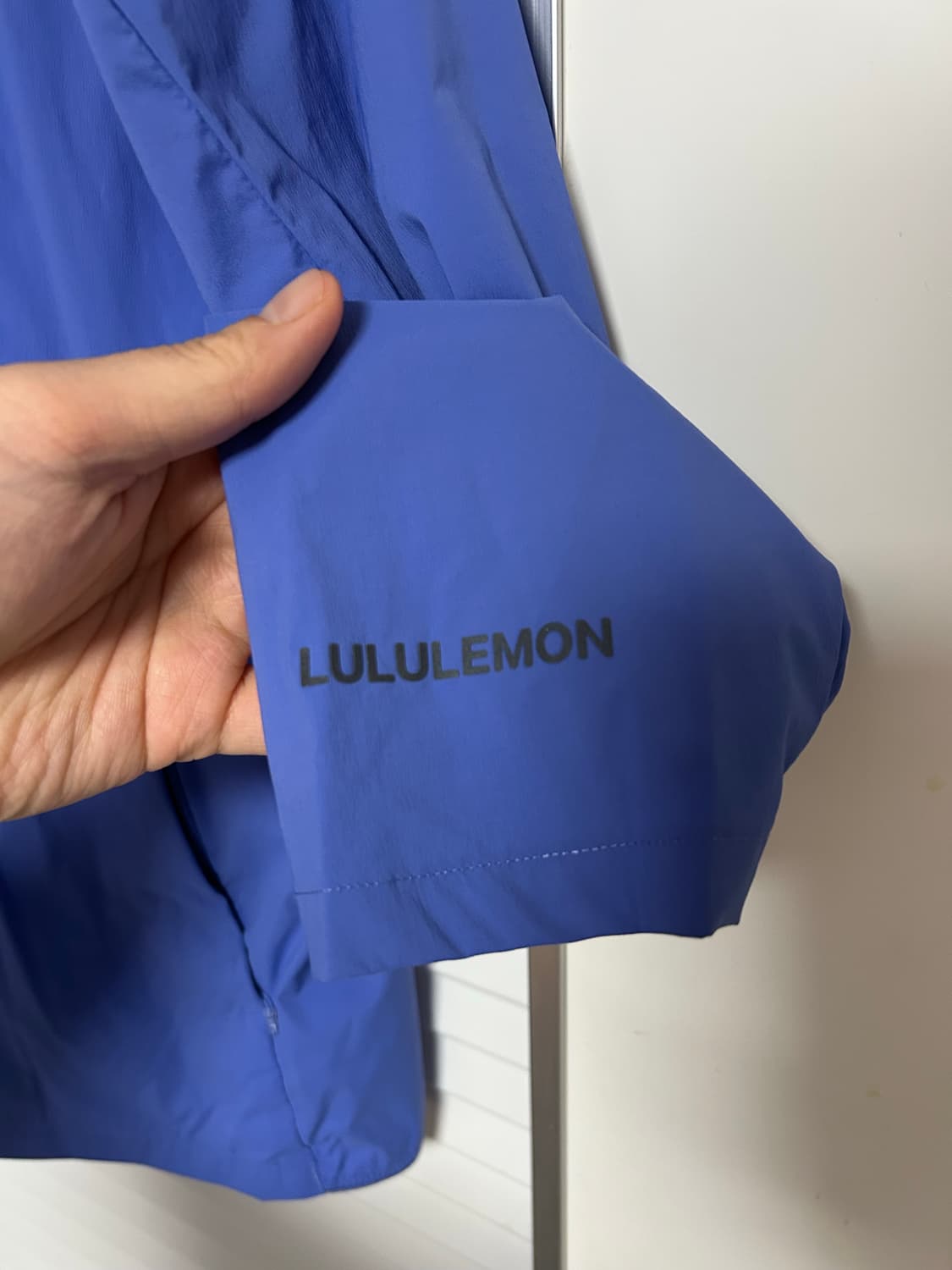 [XL] 룰루레몬 패스트 앤 프리 자켓 하늘색 상품이미지3