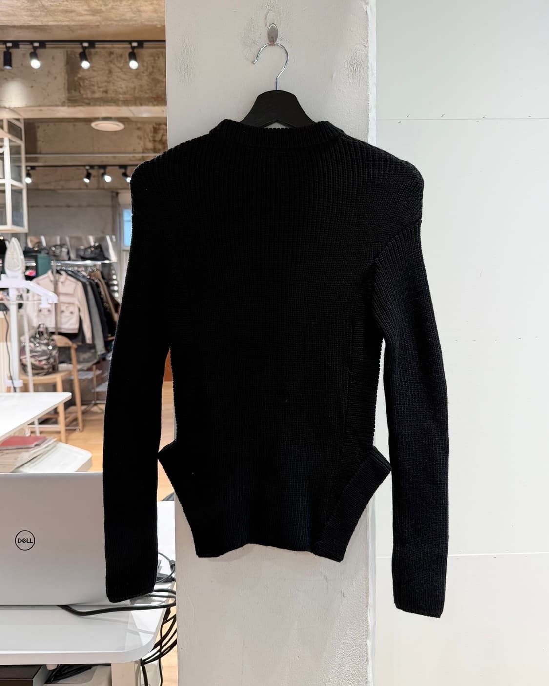 rdm 블랙 라운드 울 니트  상품이미지7