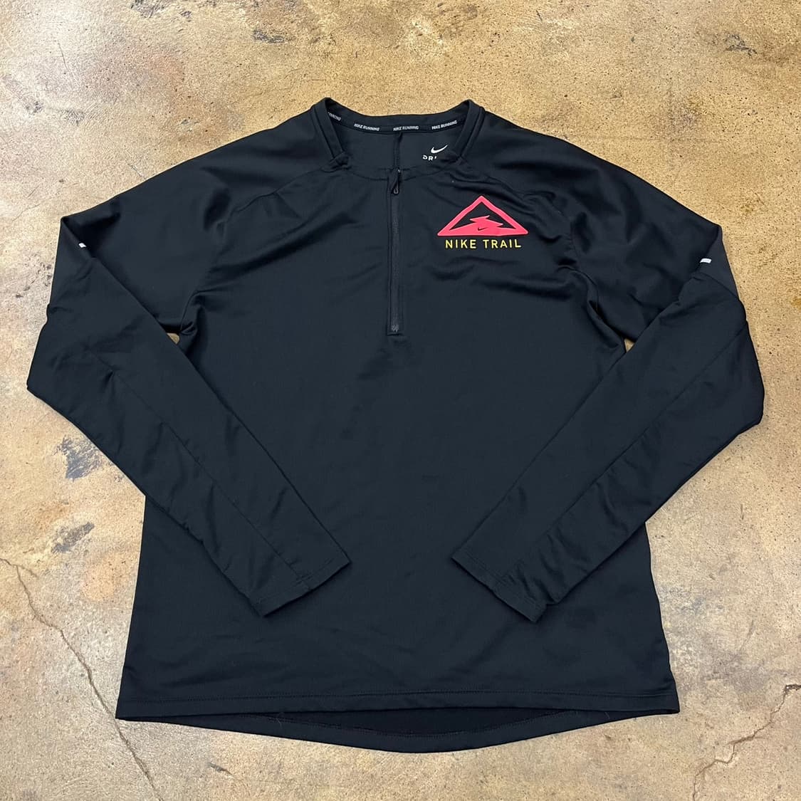 [정품/M] 나이키 드라이핏 트레일 블랙 긴팔티 b16 상품이미지2