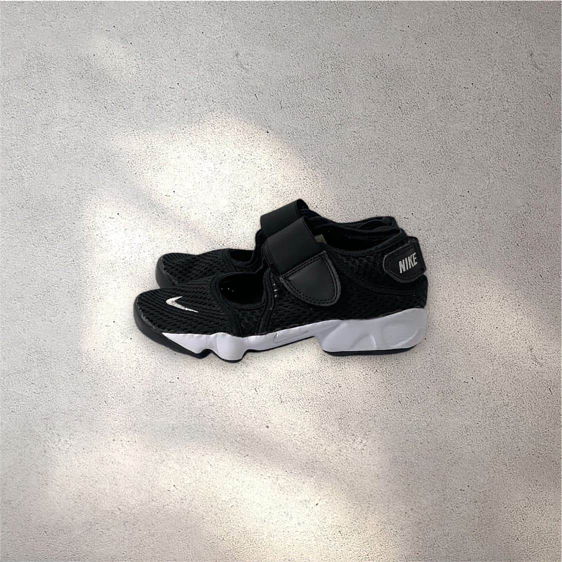 [210] 나이키 에어리프트 키즈 블랙 (No.549) 상품이미지3