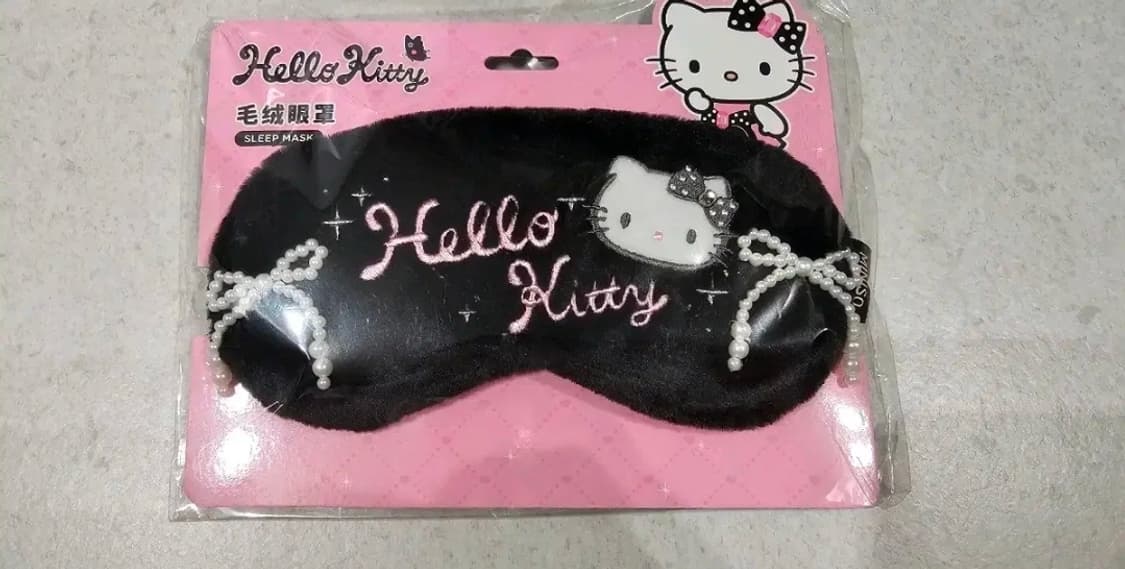 미니소 헬로키티 수면안대 블랙 상품이미지1