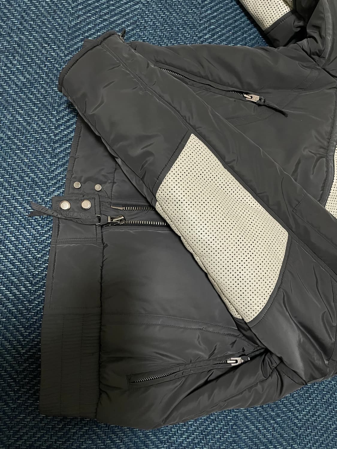 앤더슨벨 브라이언 패디드 바이커 M 사이즈 상품이미지9