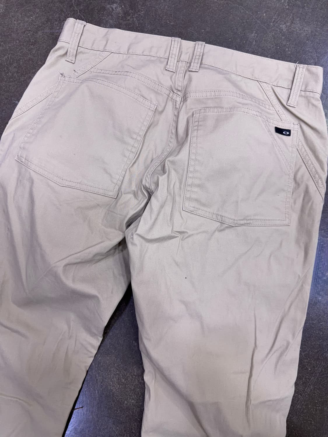 오클리 슬림 스트레이트핏 펑션 지퍼 포인트 코튼 베이지 팬츠 32 상품이미지6
