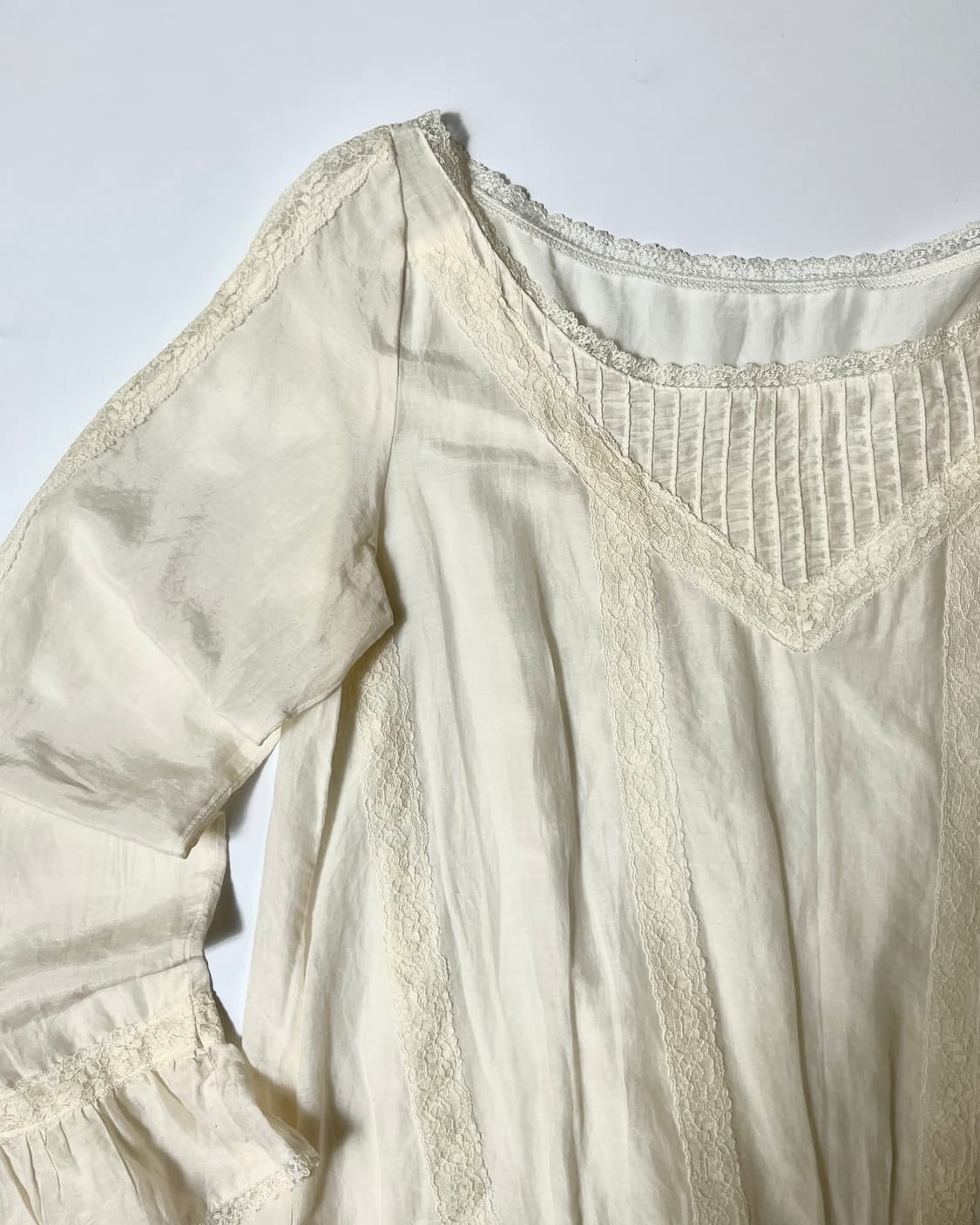 아이보리 로맨틱 레이스 블라우스 상품이미지8