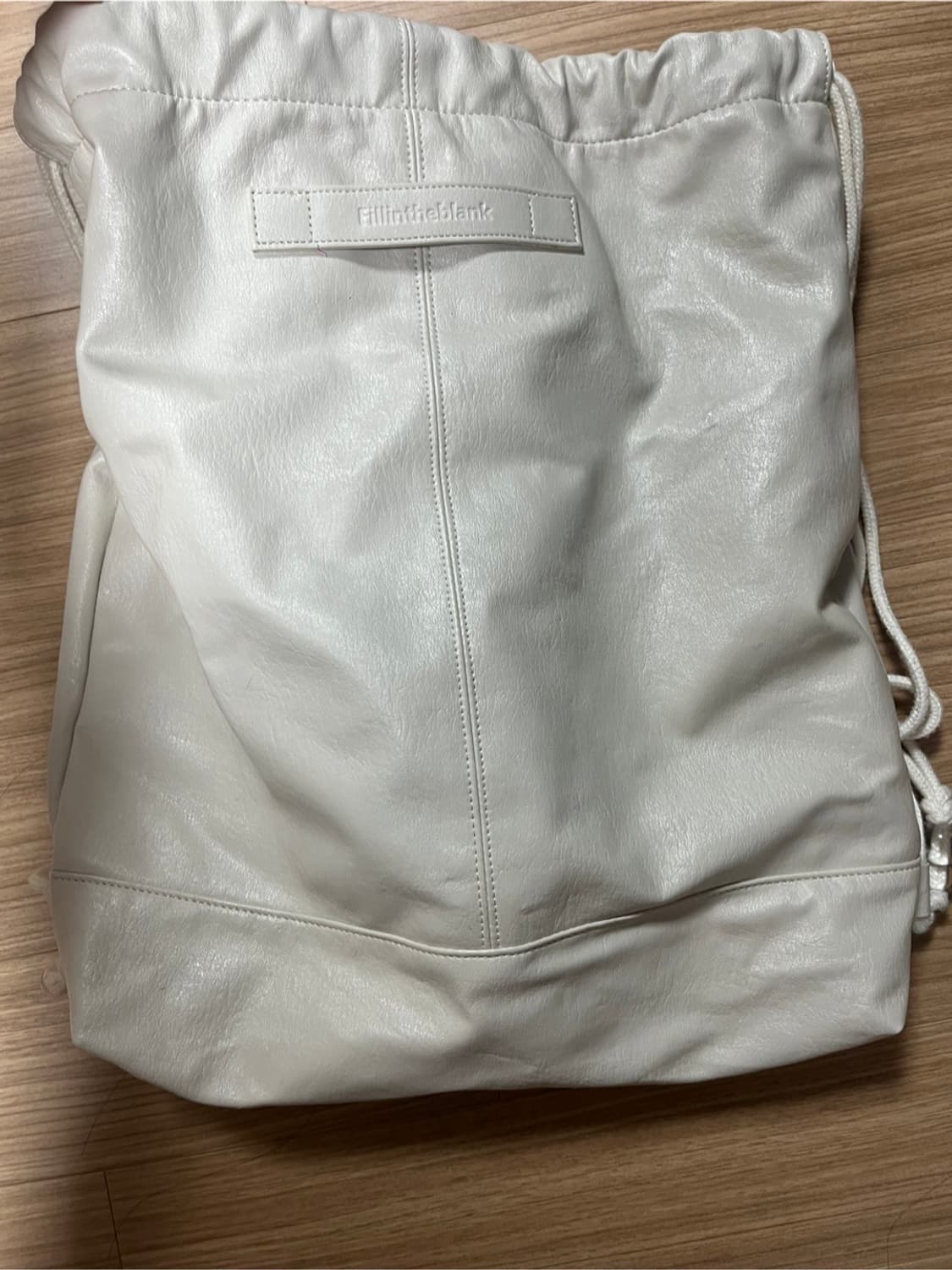 필인더블랭크 가방 Crinkle Gym Bag (M) 상품이미지3