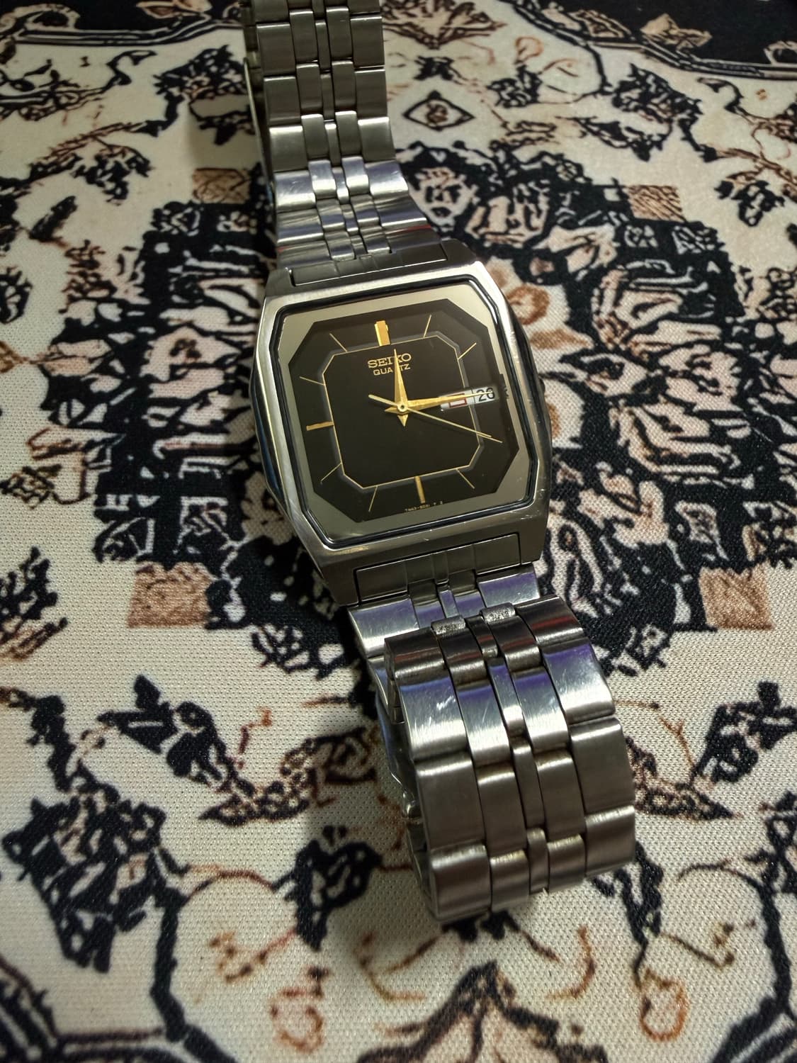 SEIKO 빈티지 쿼츠 시계 상품이미지1